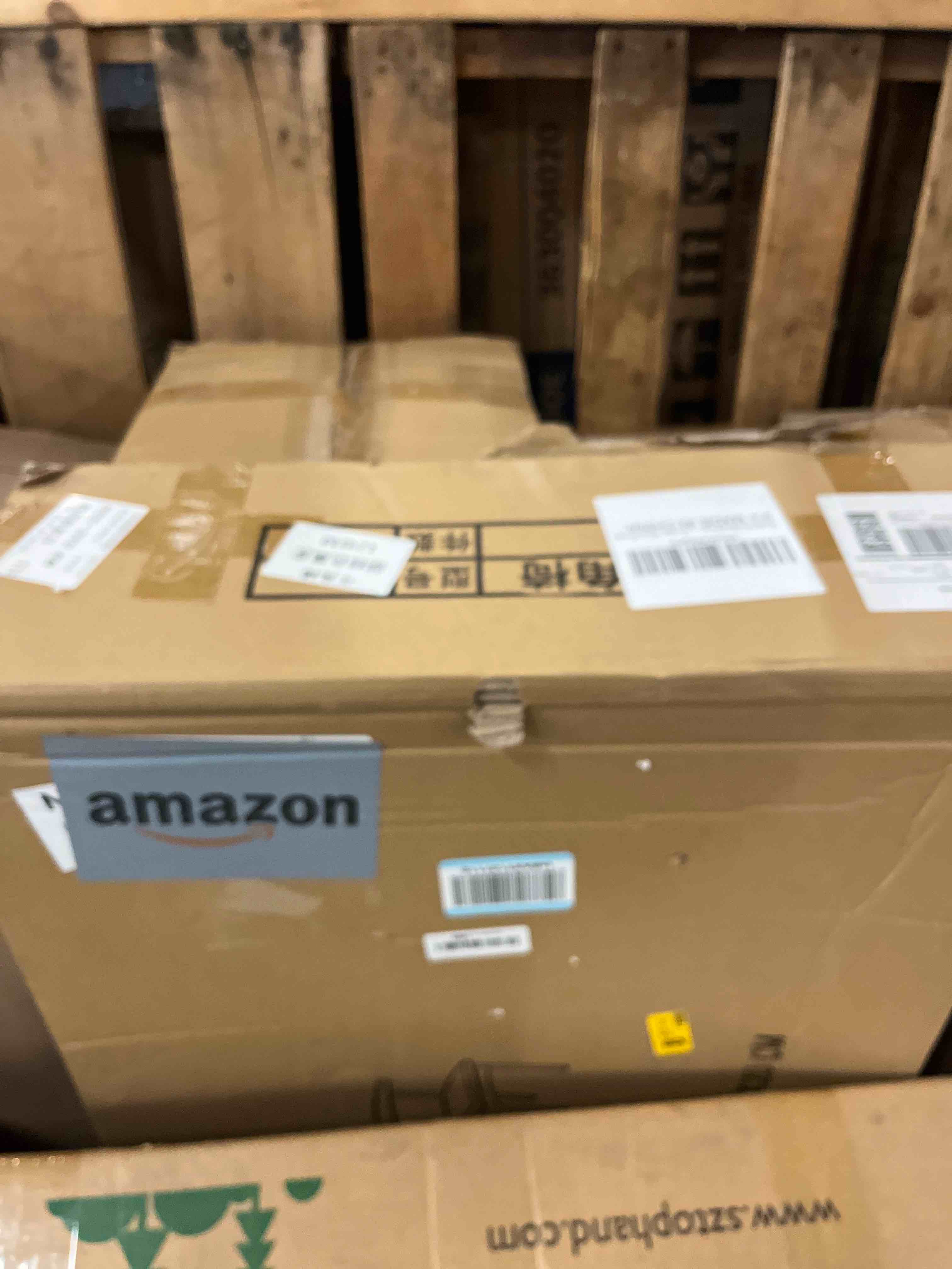 https://s3.amazonaws.com/lotting-images-prod/phillipi/GRA1833807_1778154080928.jpeg