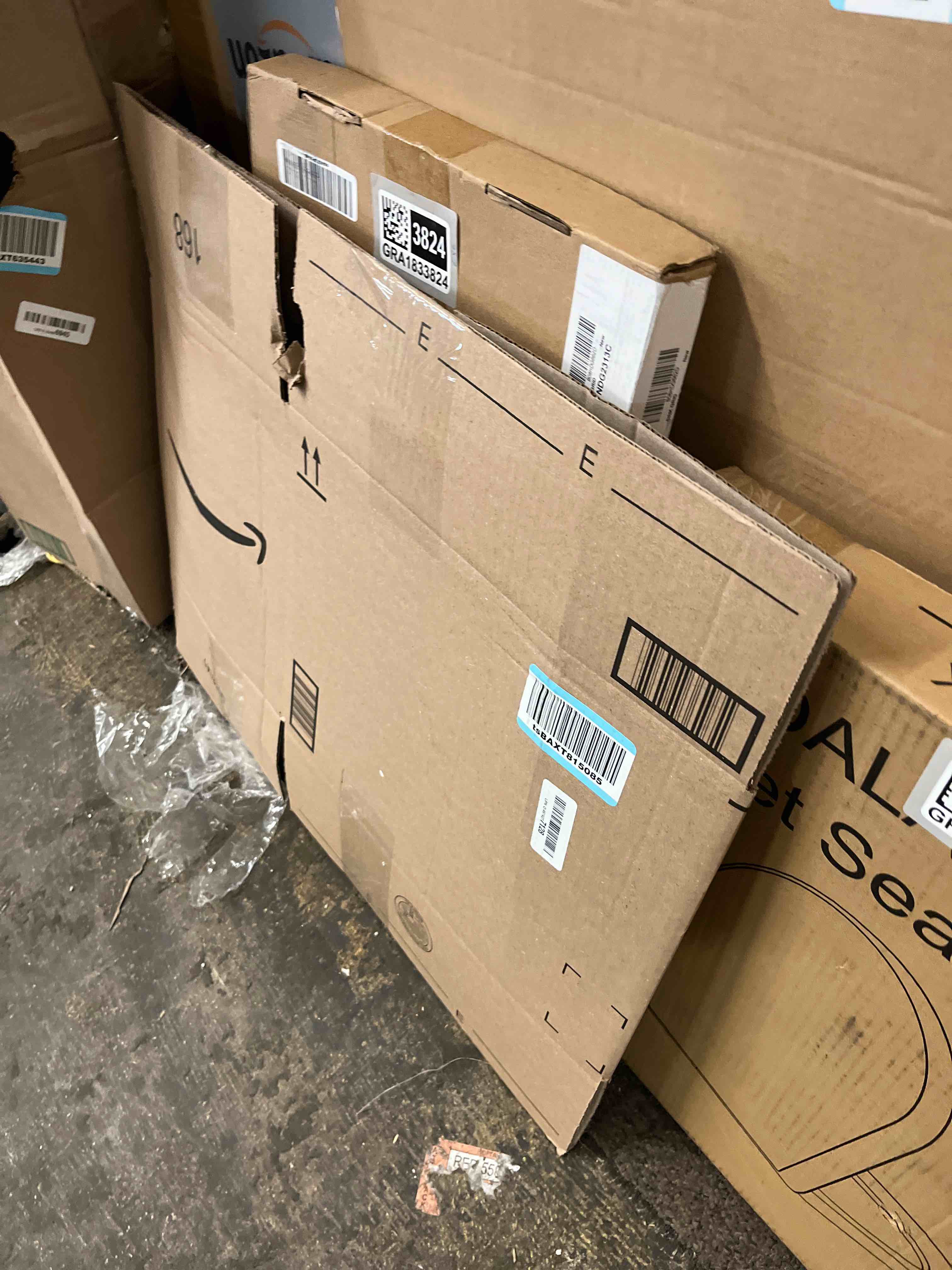 https://s3.amazonaws.com/lotting-images-prod/phillipi/GRA1833820_1778151506081.jpeg