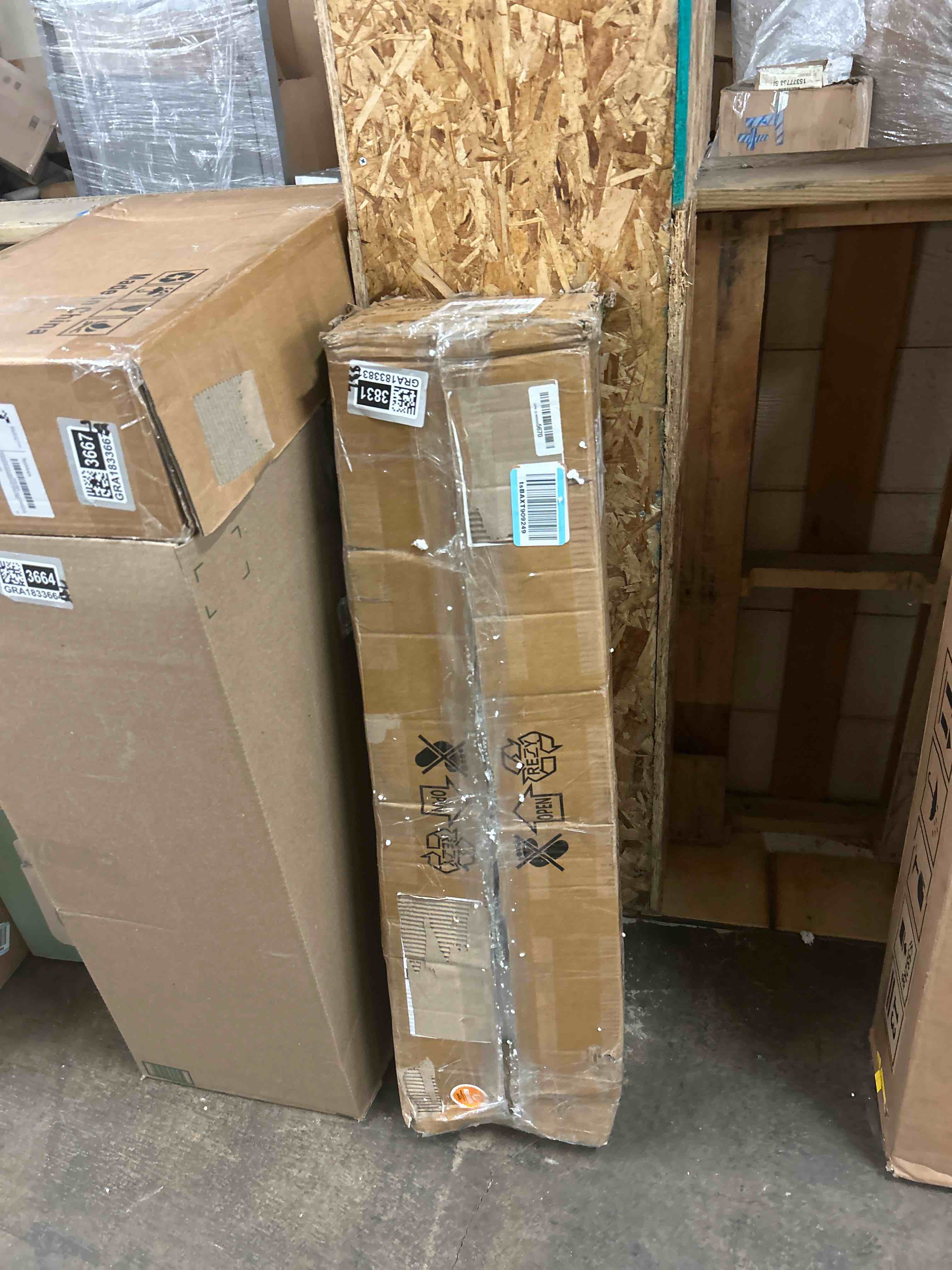 https://s3.amazonaws.com/lotting-images-prod/phillipi/GRA1833831_1778150897120.jpeg
