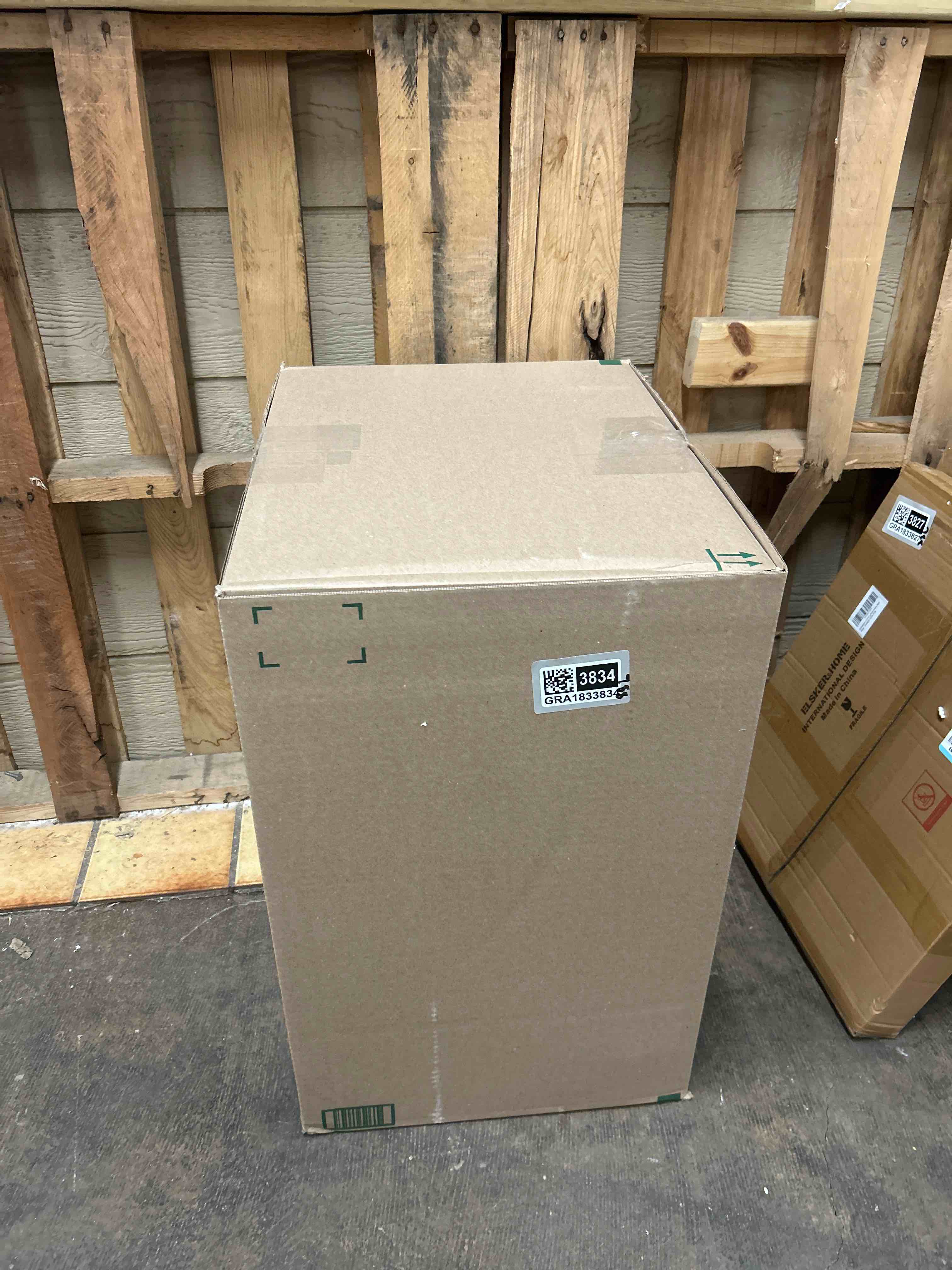 https://s3.amazonaws.com/lotting-images-prod/phillipi/GRA1833834_1778151309796.jpeg