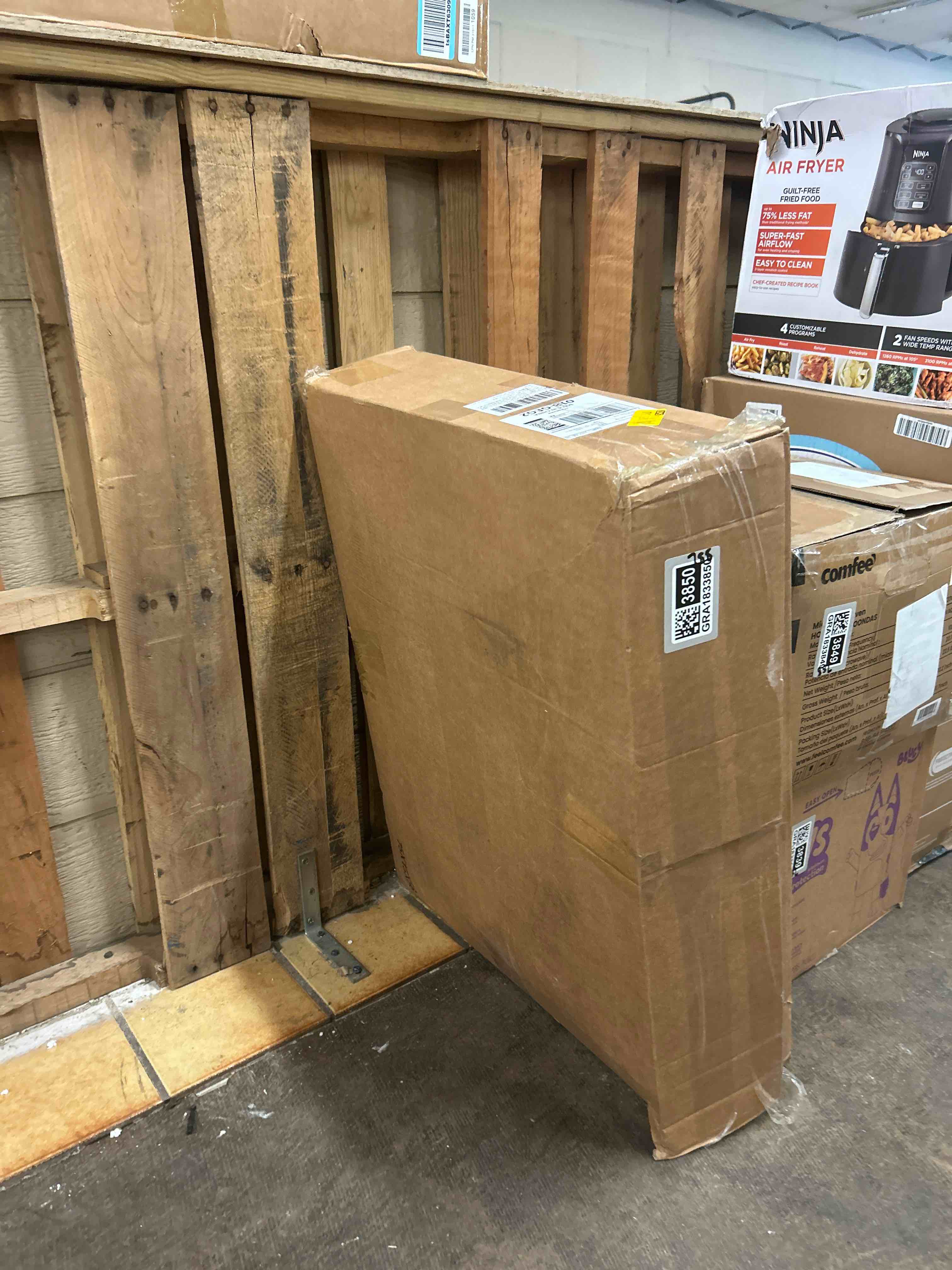 https://s3.amazonaws.com/lotting-images-prod/phillipi/GRA1833850_1778152755101.jpeg