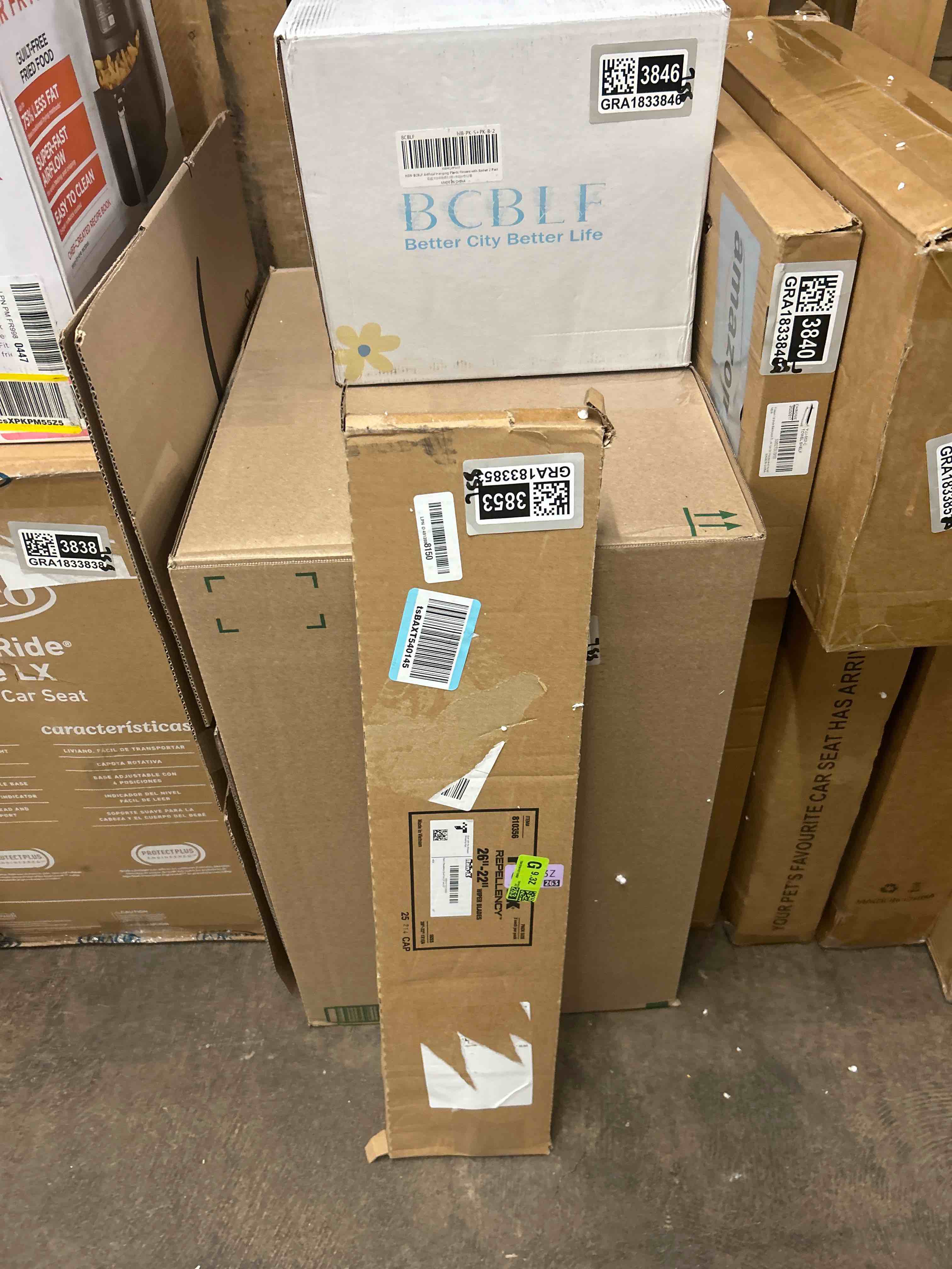 https://s3.amazonaws.com/lotting-images-prod/phillipi/GRA1833853_1778153592026.jpeg