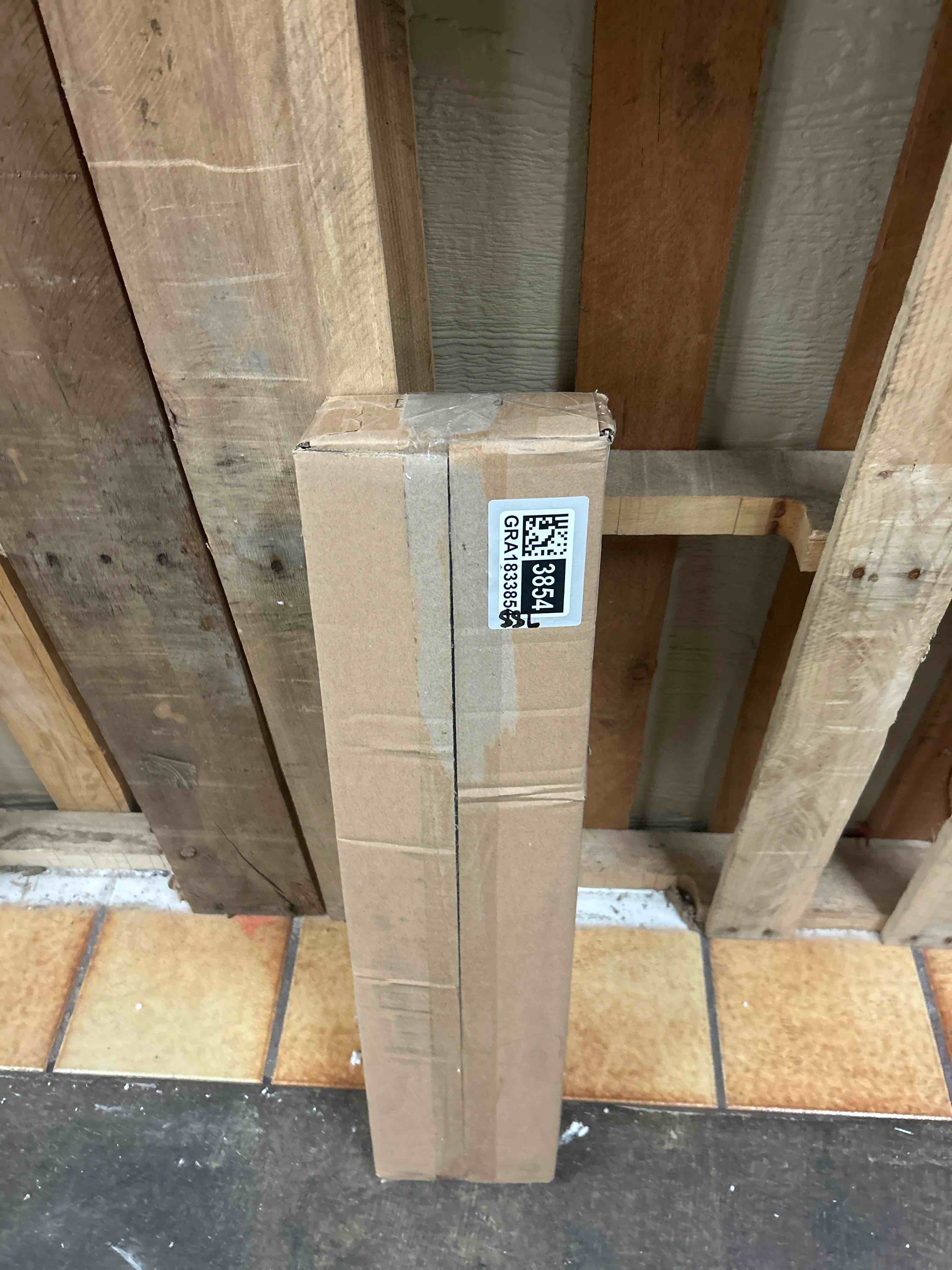 https://s3.amazonaws.com/lotting-images-prod/phillipi/GRA1833854_1778153673728.jpeg