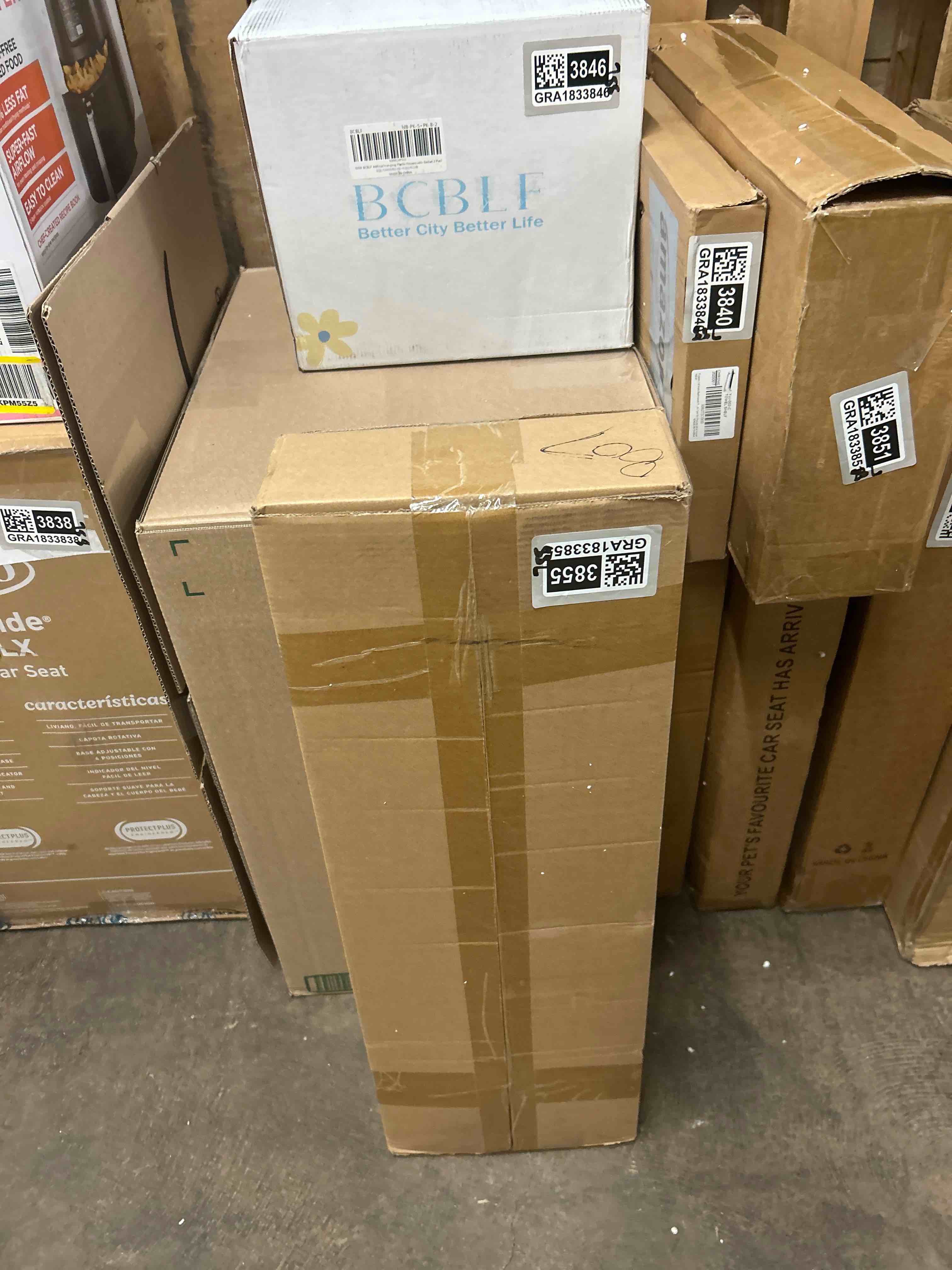 https://s3.amazonaws.com/lotting-images-prod/phillipi/GRA1833855_1778153851916.jpeg