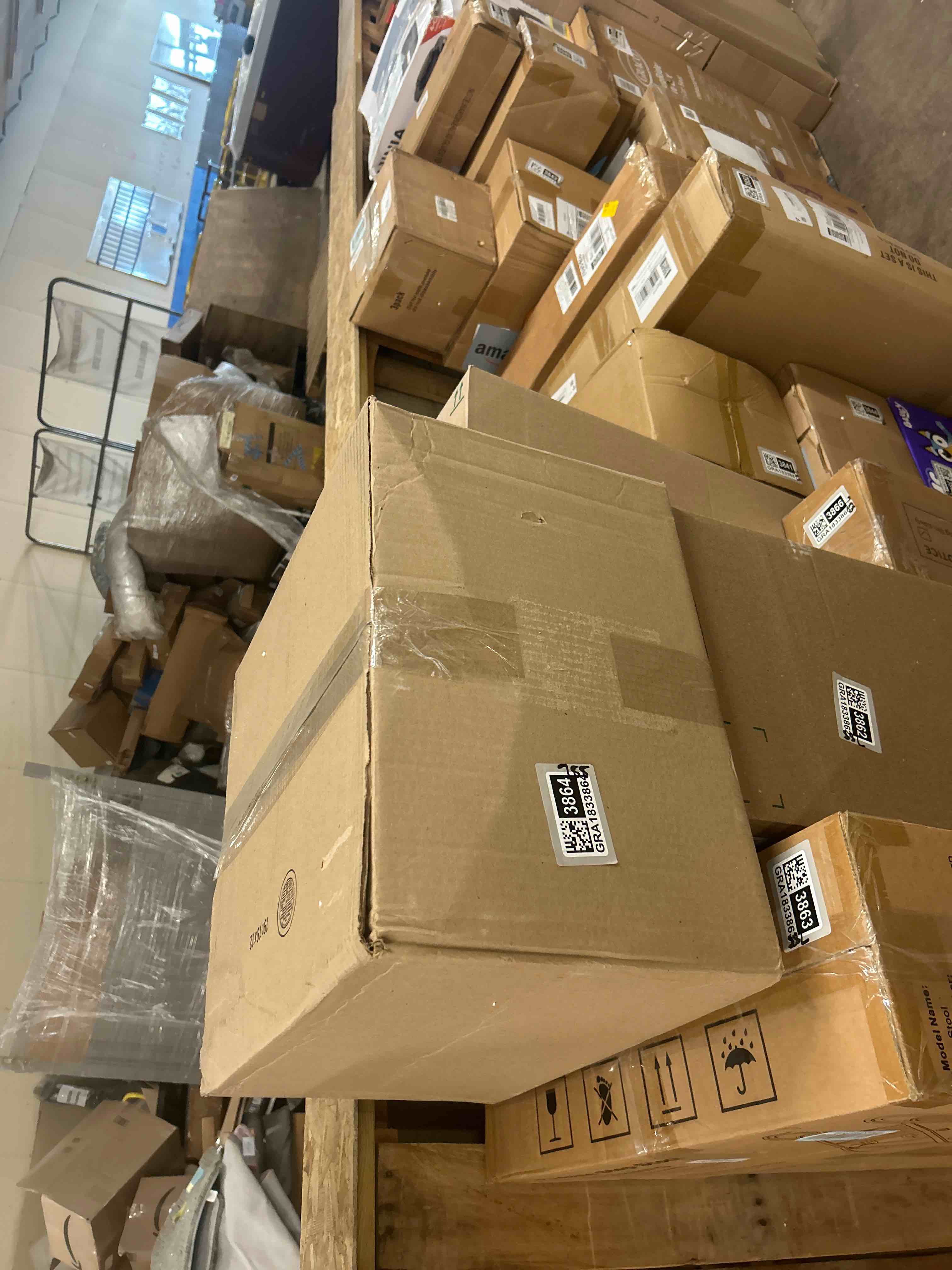 https://s3.amazonaws.com/lotting-images-prod/phillipi/GRA1833864_1778155065360.jpeg