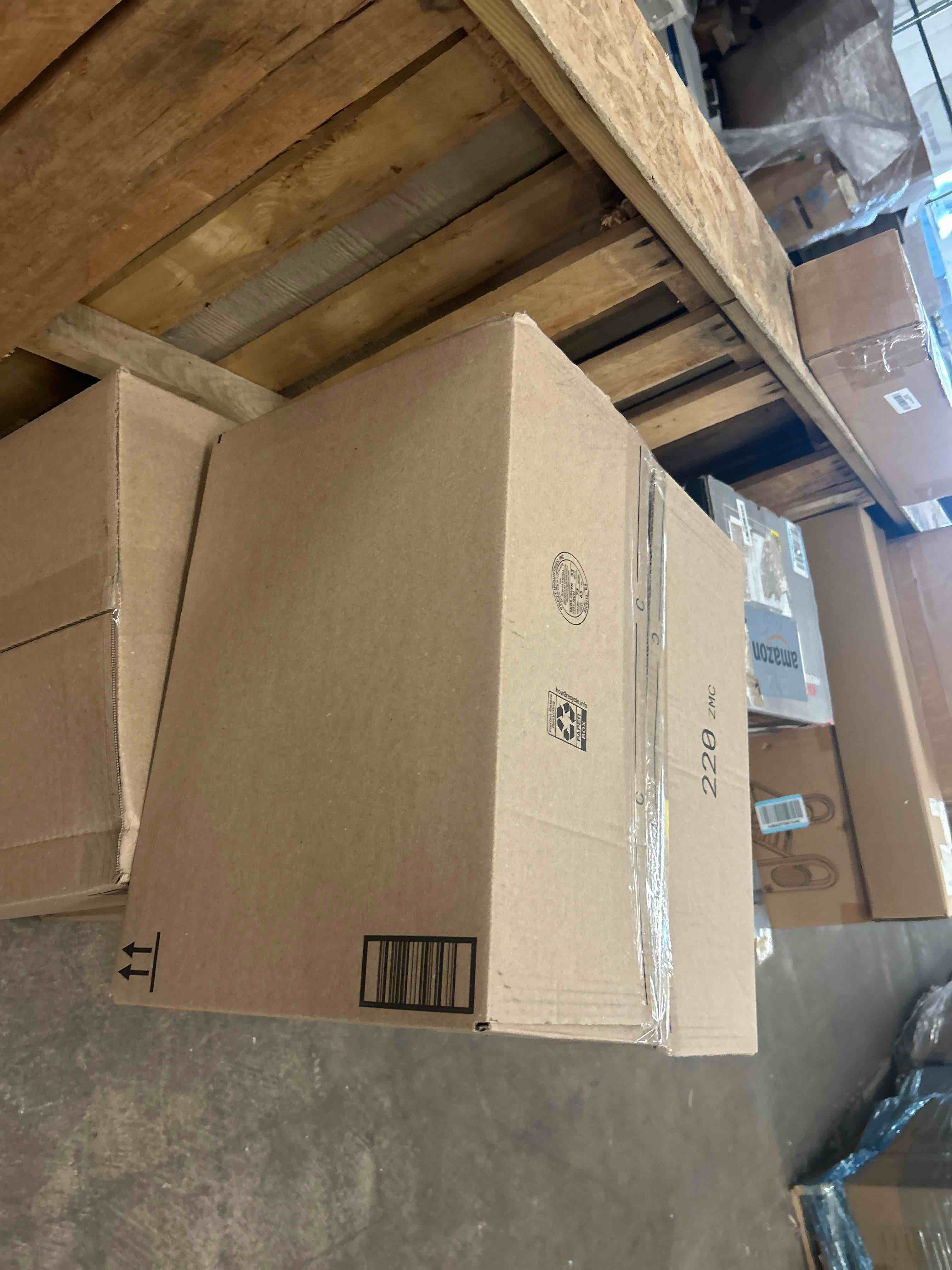 https://s3.amazonaws.com/lotting-images-prod/phillipi/GRA1833872_1778167578695.jpeg