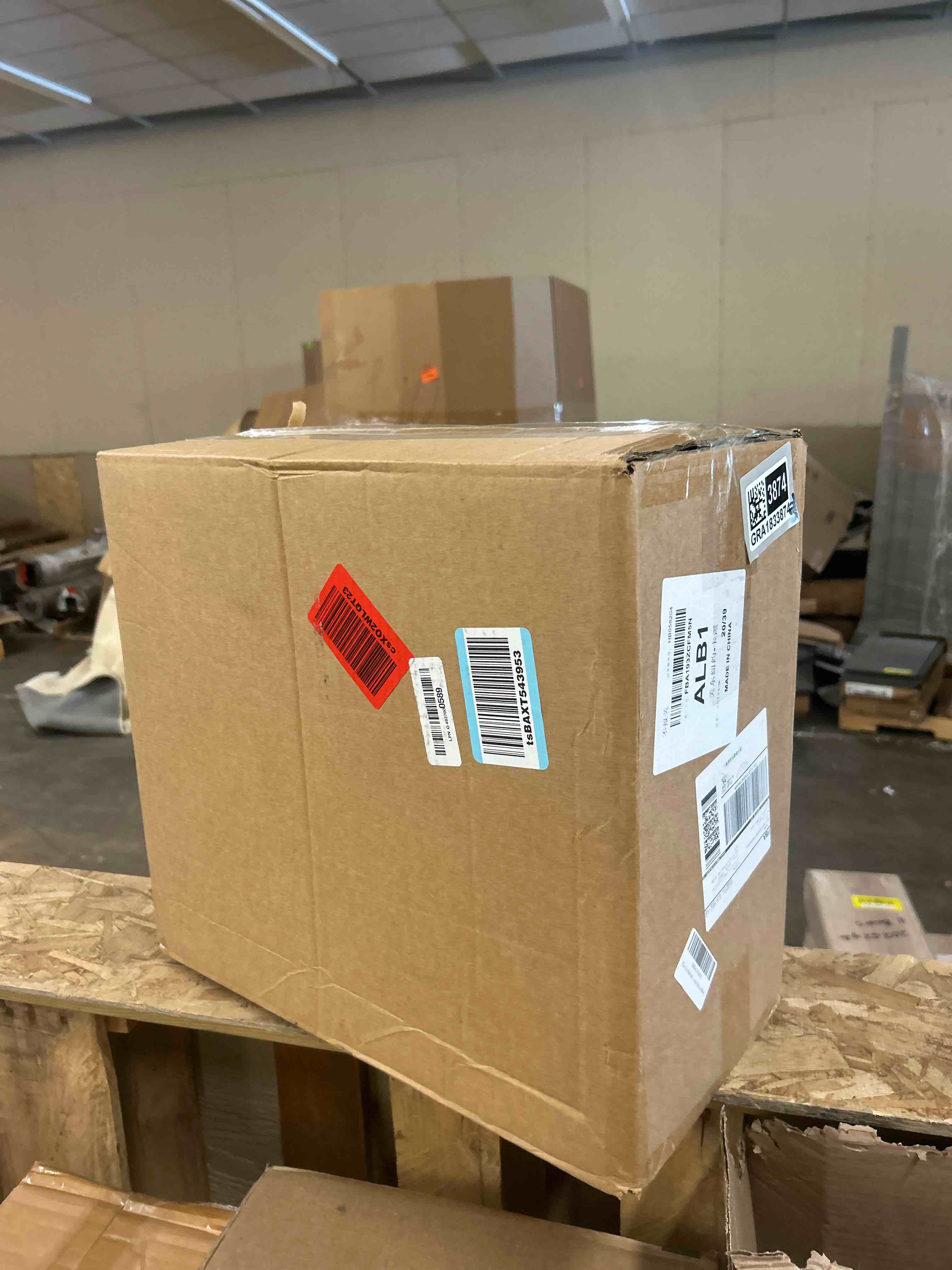 https://s3.amazonaws.com/lotting-images-prod/phillipi/GRA1833874_1778166946698.jpeg