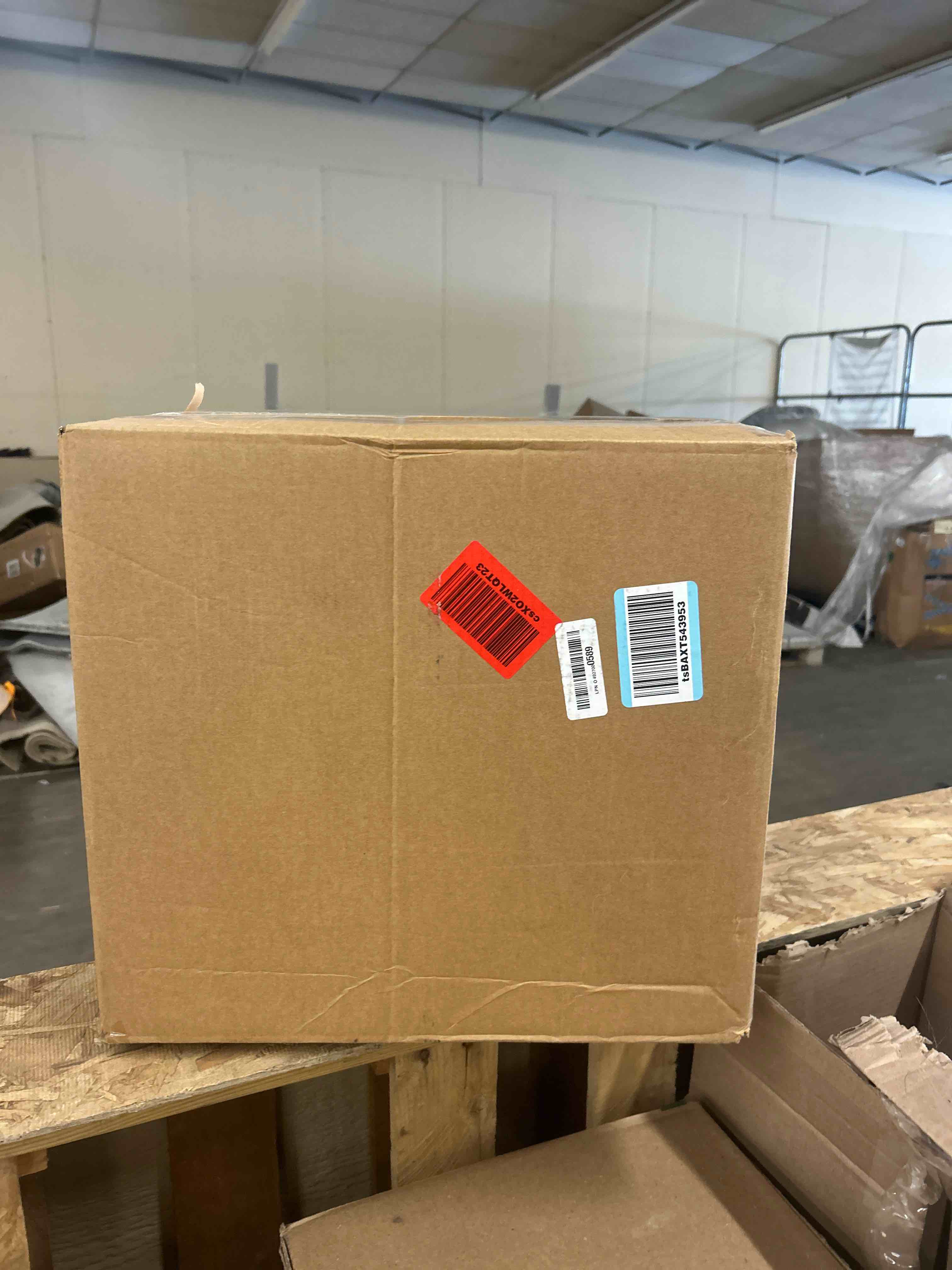 https://s3.amazonaws.com/lotting-images-prod/phillipi/GRA1833874_1778166948833.jpeg