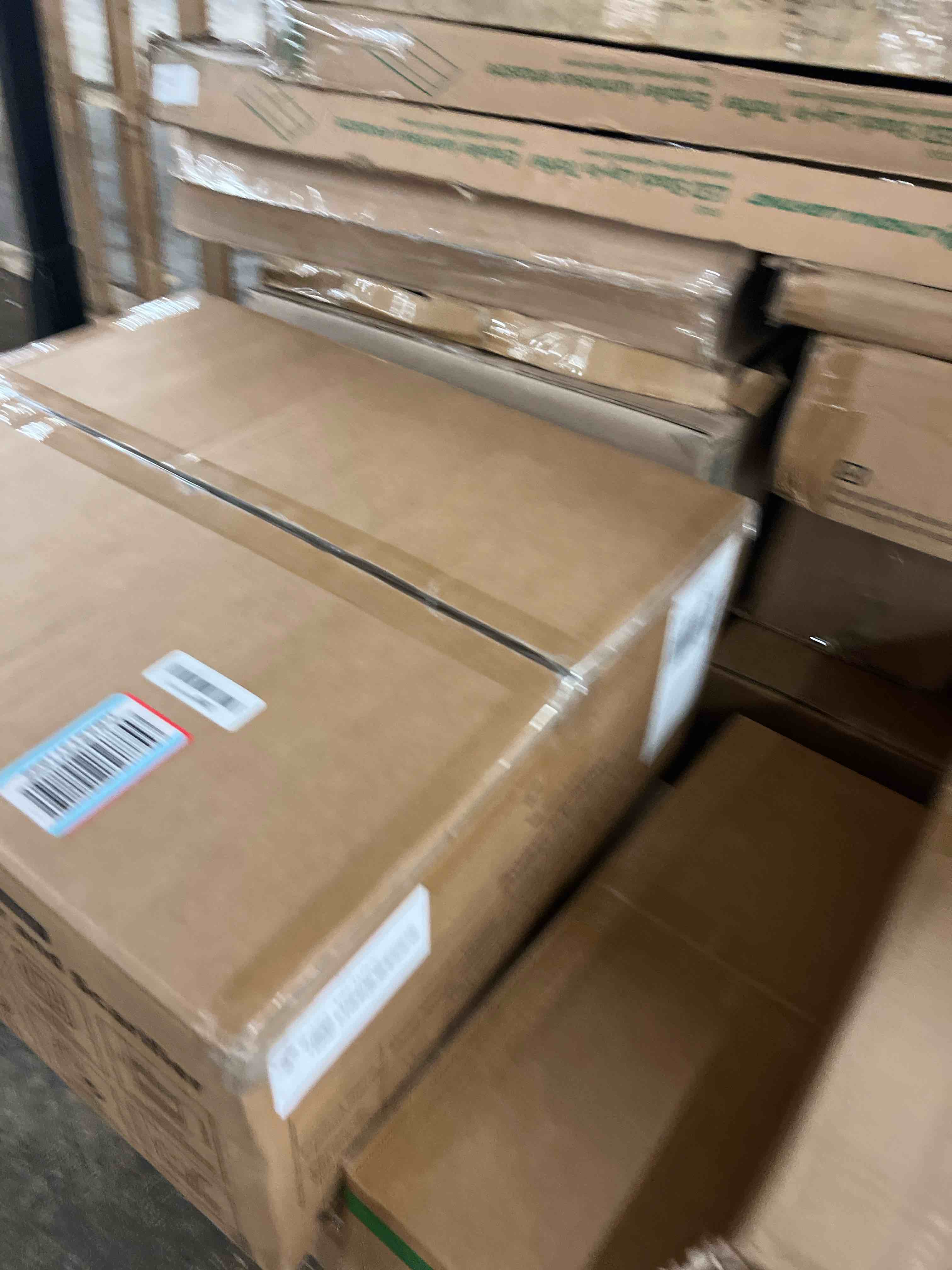 https://s3.amazonaws.com/lotting-images-prod/phillipi/GRA1833920_1778553896349.jpeg