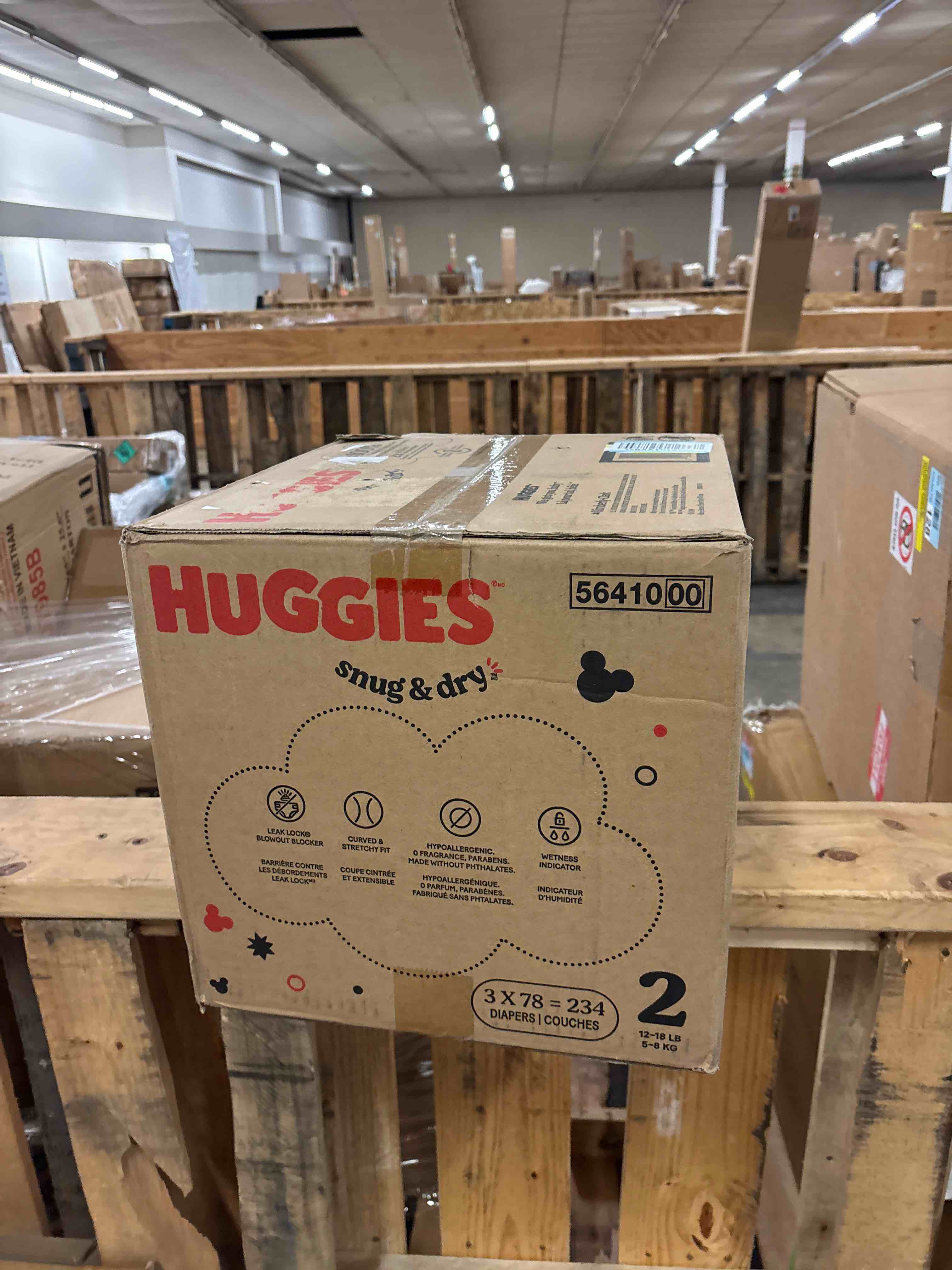 Condition photo showing New/Like New for huggies snug & dry disposable diapers - size 2 - 234ct