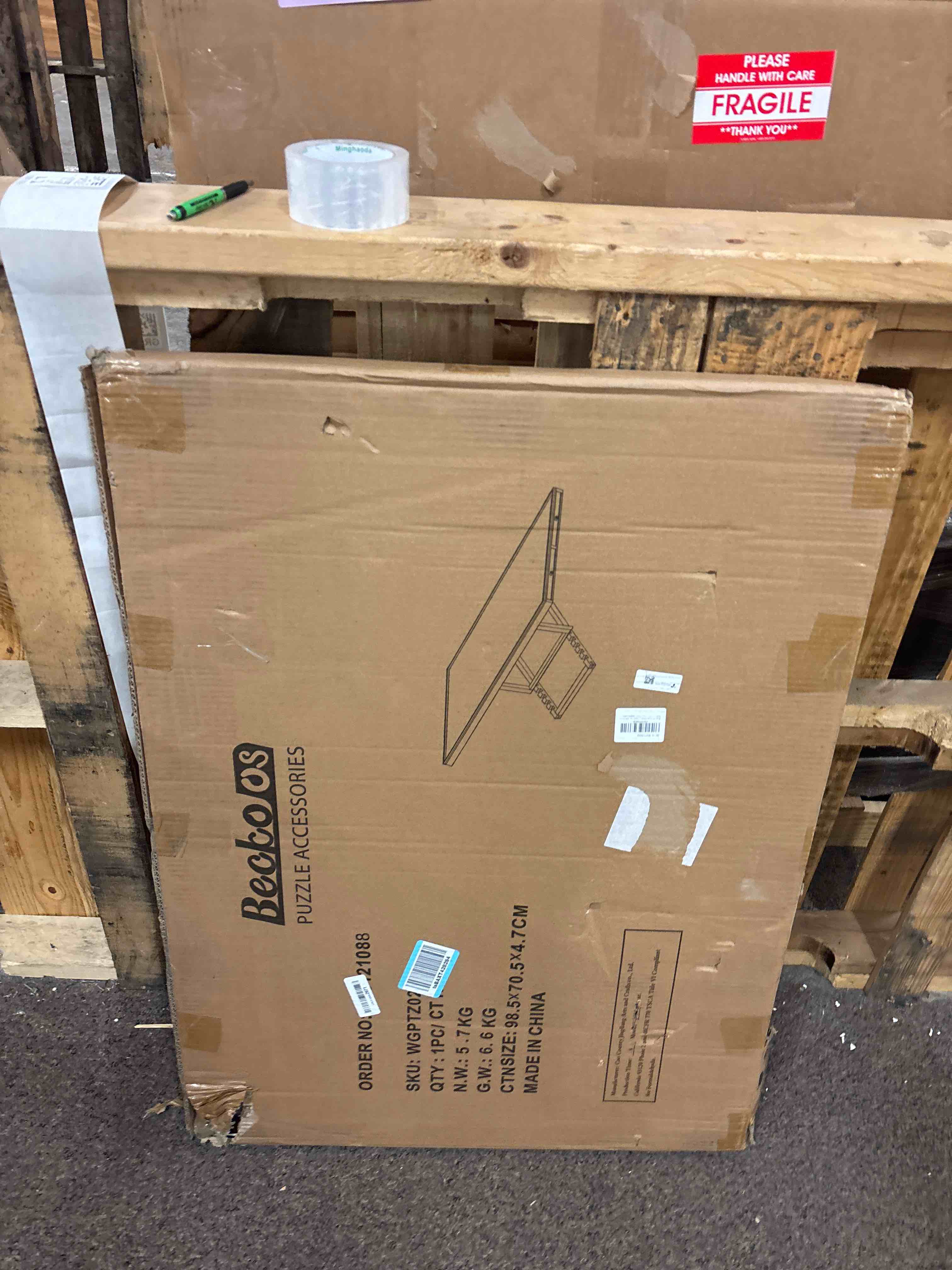 Condition photo showing New/Like New for becko us 1500-pc tilting puzzle board with 4 colorful drawers & cover, adjustable jigsaw puzzle table with built-in easel/stand, portable tables with storage for adults, with premium flannel tabletop