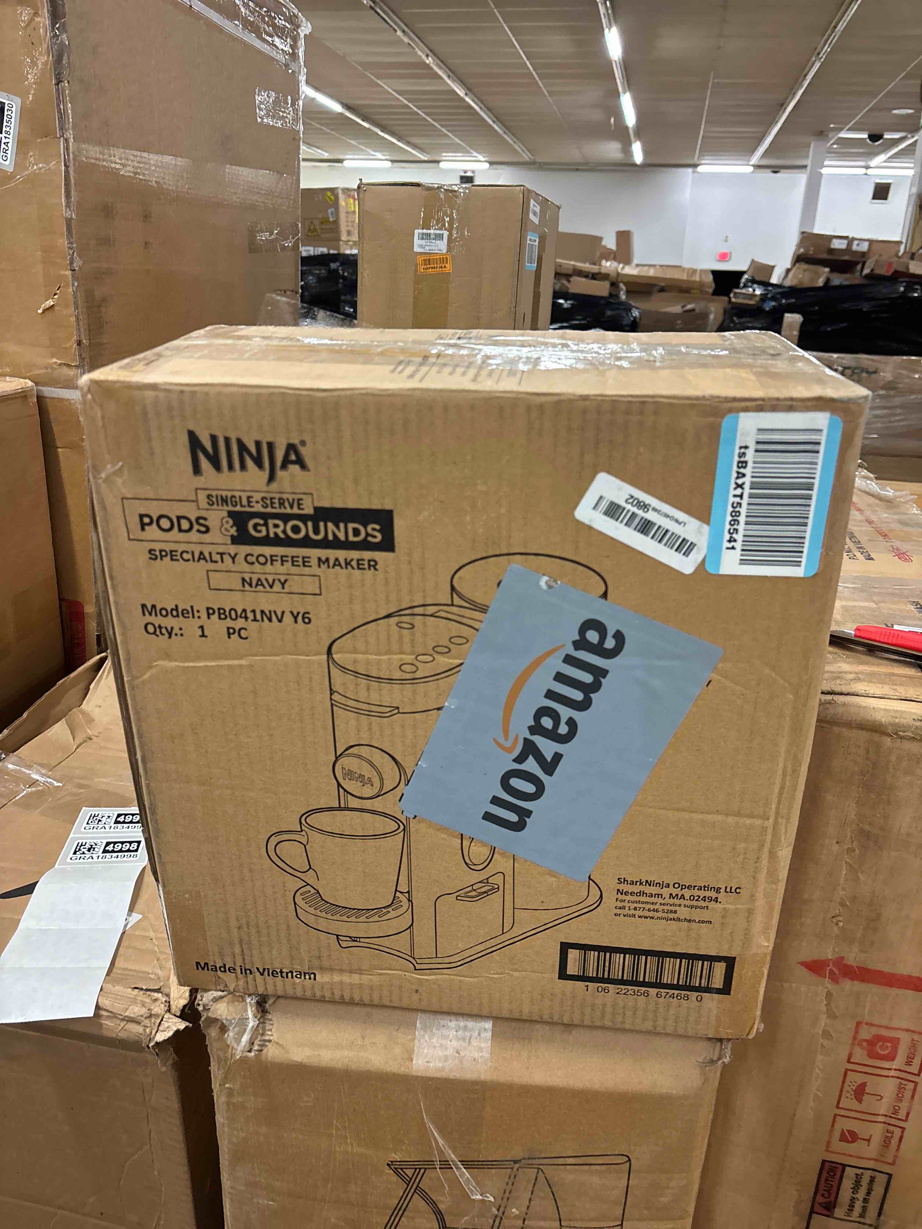 Condition photo showing New/Like New for Ninja Pods & Grounds Single-Serve Coffee Maker, K-Cup Pod Compatible, 56-oz. Reservoir, 6-oz. Cup to 24-oz. Travel Mug Brew Sizes, Iced Coffee Maker, Navy, PB041NV