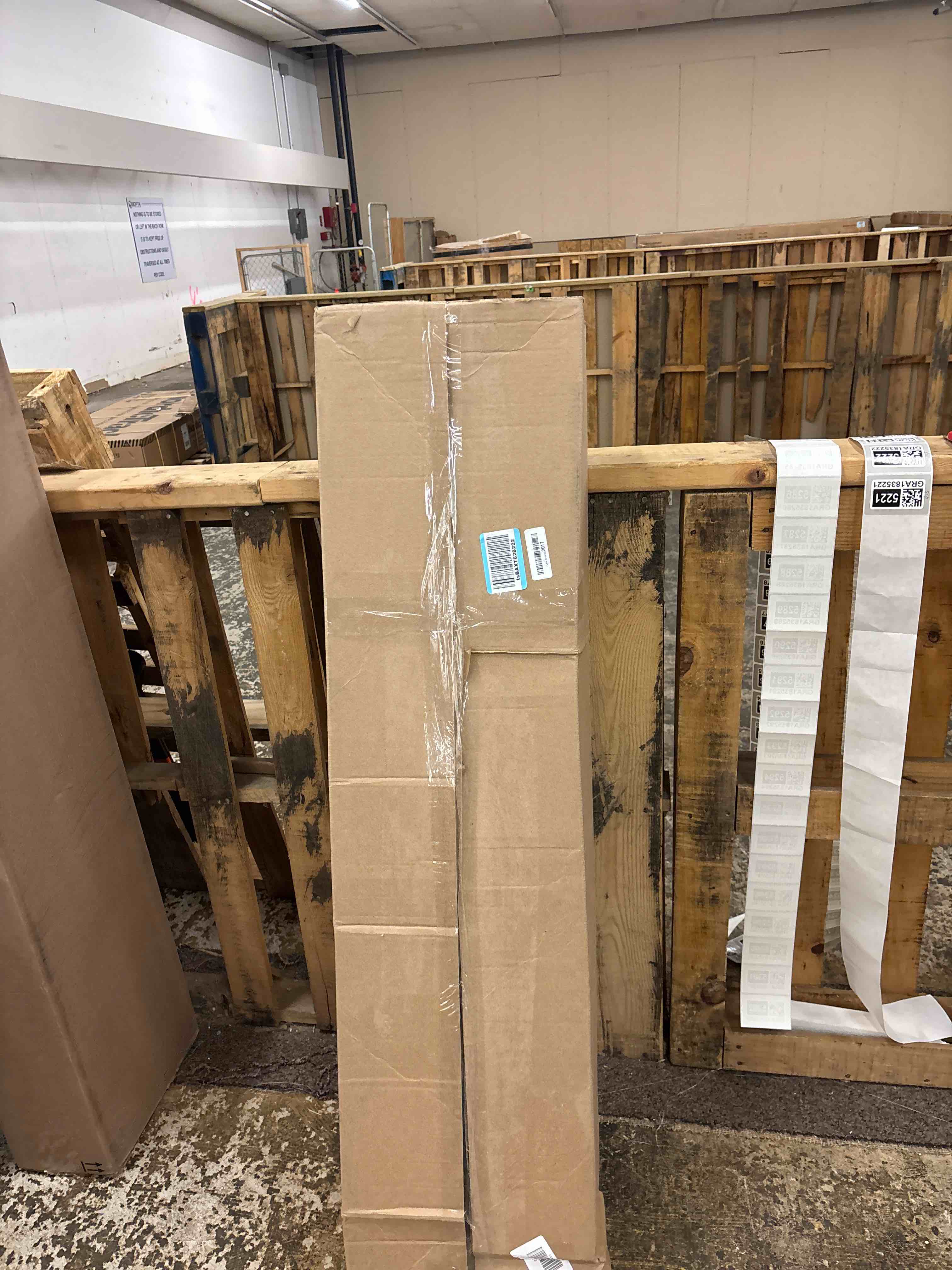 Condition photo showing New/Like New for SportsStuff Snow Ryder Hardwood Snowboard, Beginner's Wood Snowboard, Multiple Sizes/Colors Snow Ryder 130cm