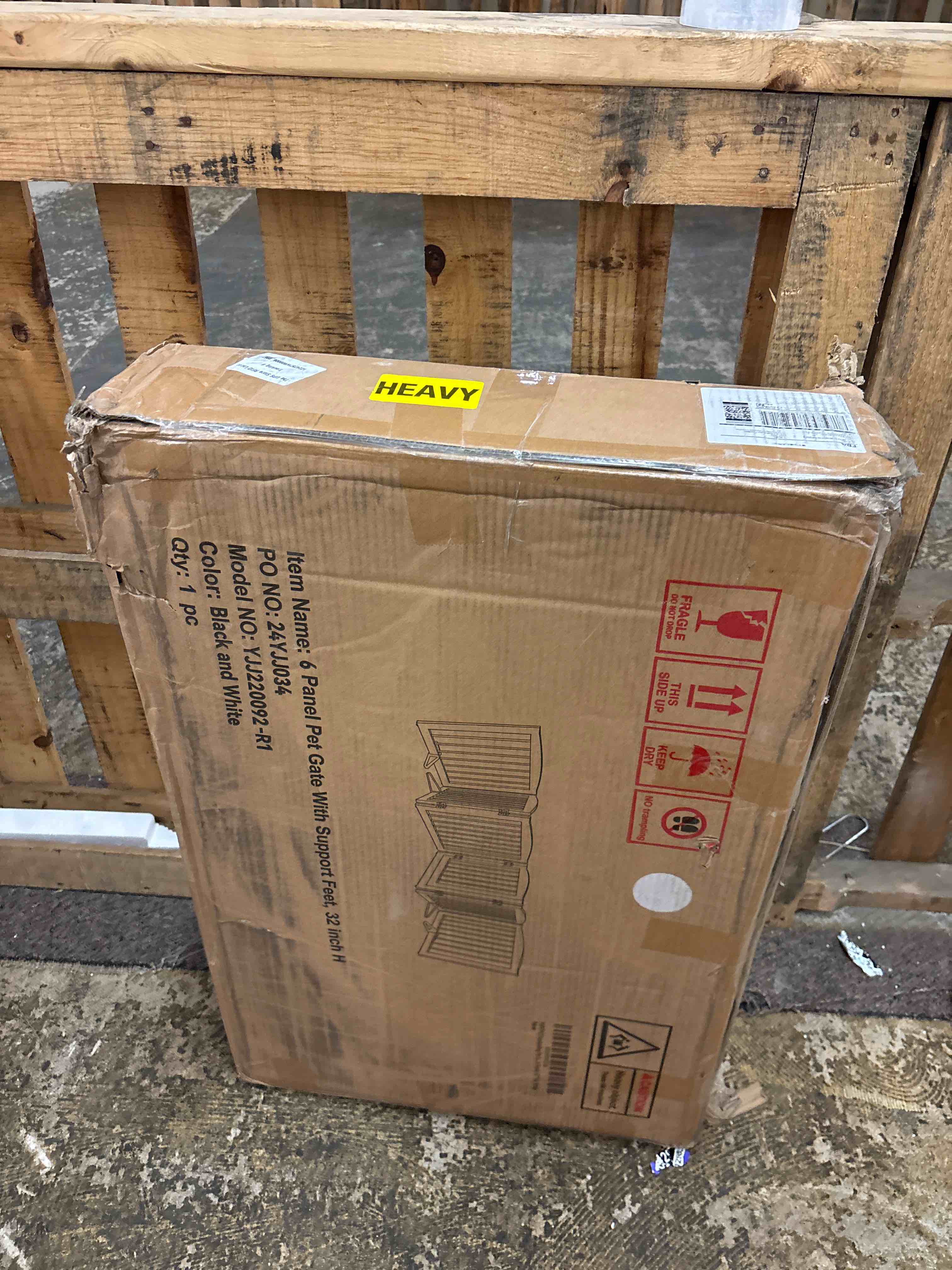 Condition photo showing New/Like New for Freestanding Pet Gate with Door, Tall Dog Gate for House, Extra Wide, Pet Puppy Safety Fence, Support Feet Included, 120 Inch Wide, 6 Panels 32" Tall, White & Black 6 Panel 32" White & Black