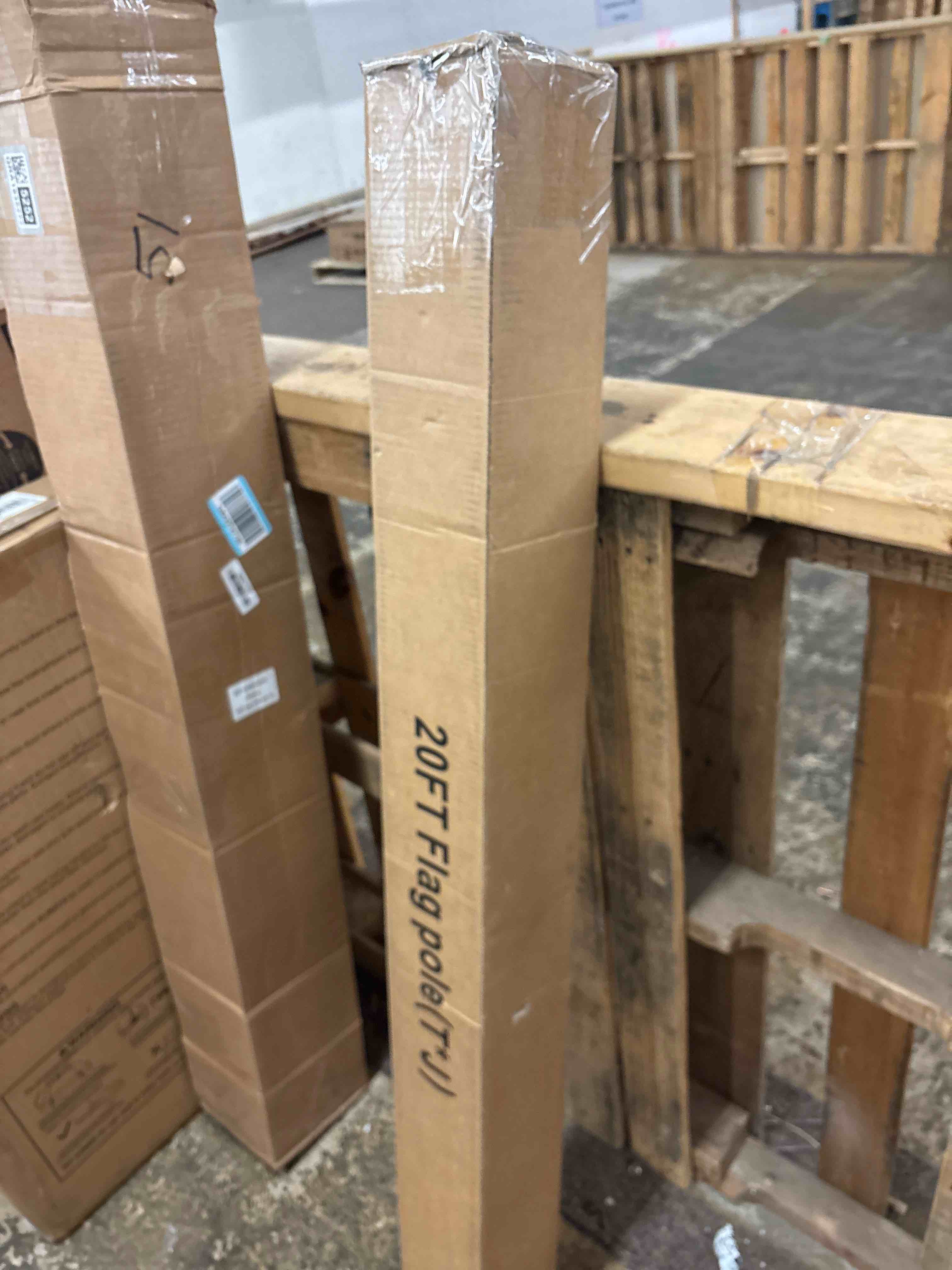 Condition photo showing New/Like New for 20FT Heavy Duty Flag Pole, 12-Gauge Aluminum, 100MPH Wind Tested | Extra Thick Residential & Commercial Flagpole Kit for Outside House - Includes USA Flag & All Hardware to Fly Two Flags 20FT Space Gray