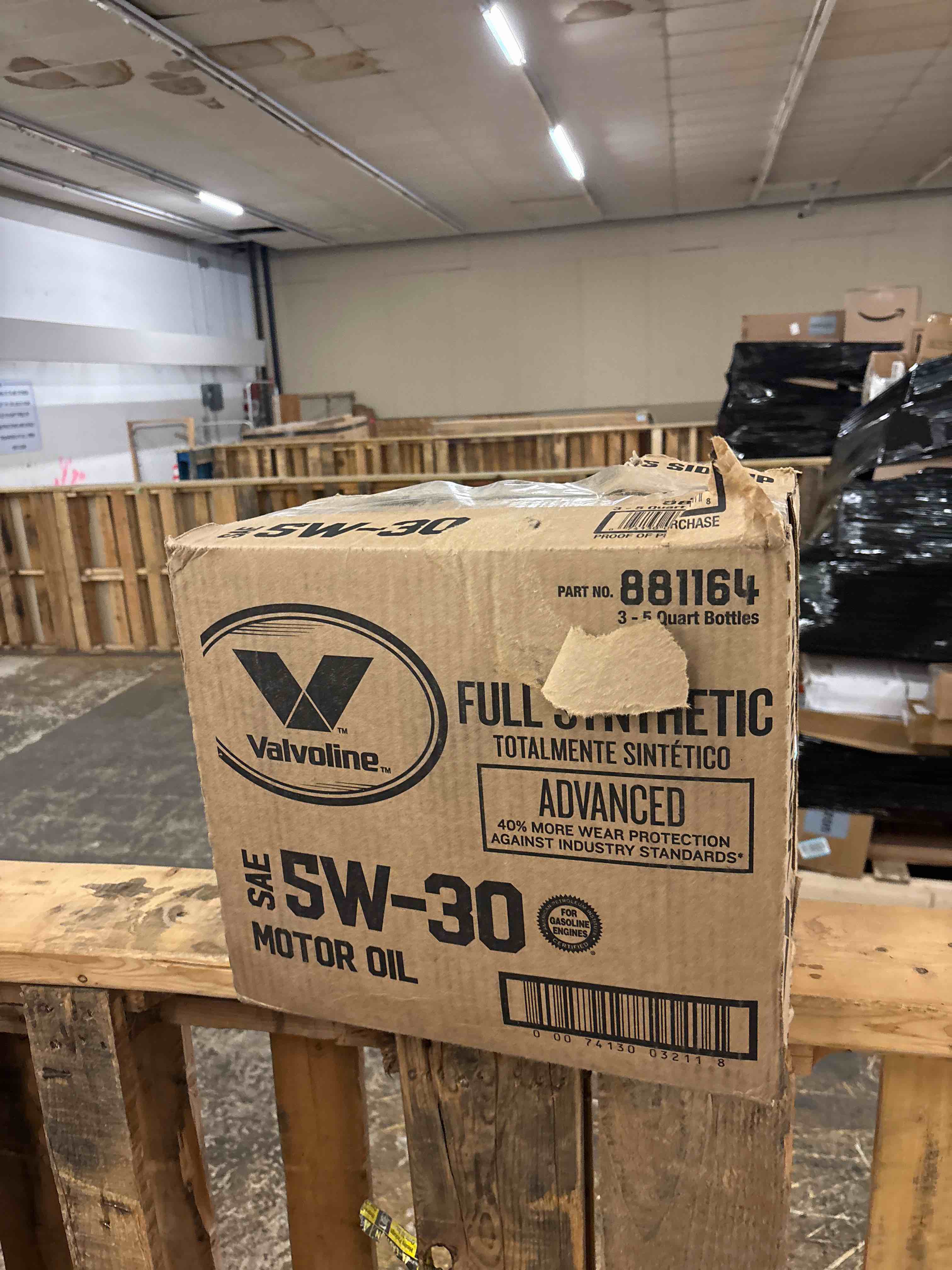 Condition photo showing New/Like New for Valvoline Advanced Full Synthetic SAE 5W-30 Motor Oil 5 QT, Case of 3