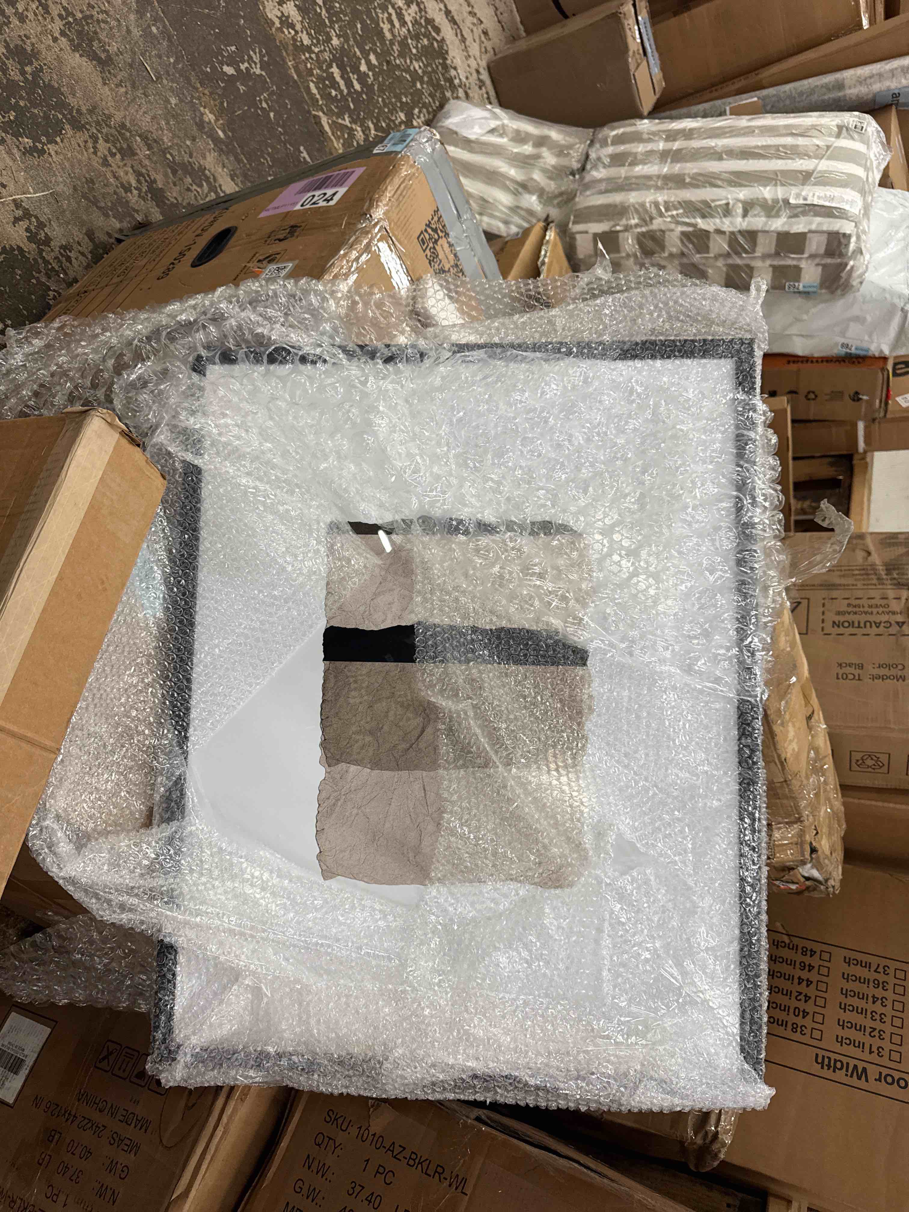 Condition photo showing New/Like New for zinfandel " fiber " by eleni psyllaki for paradissi digital art (one photo of the three shown)