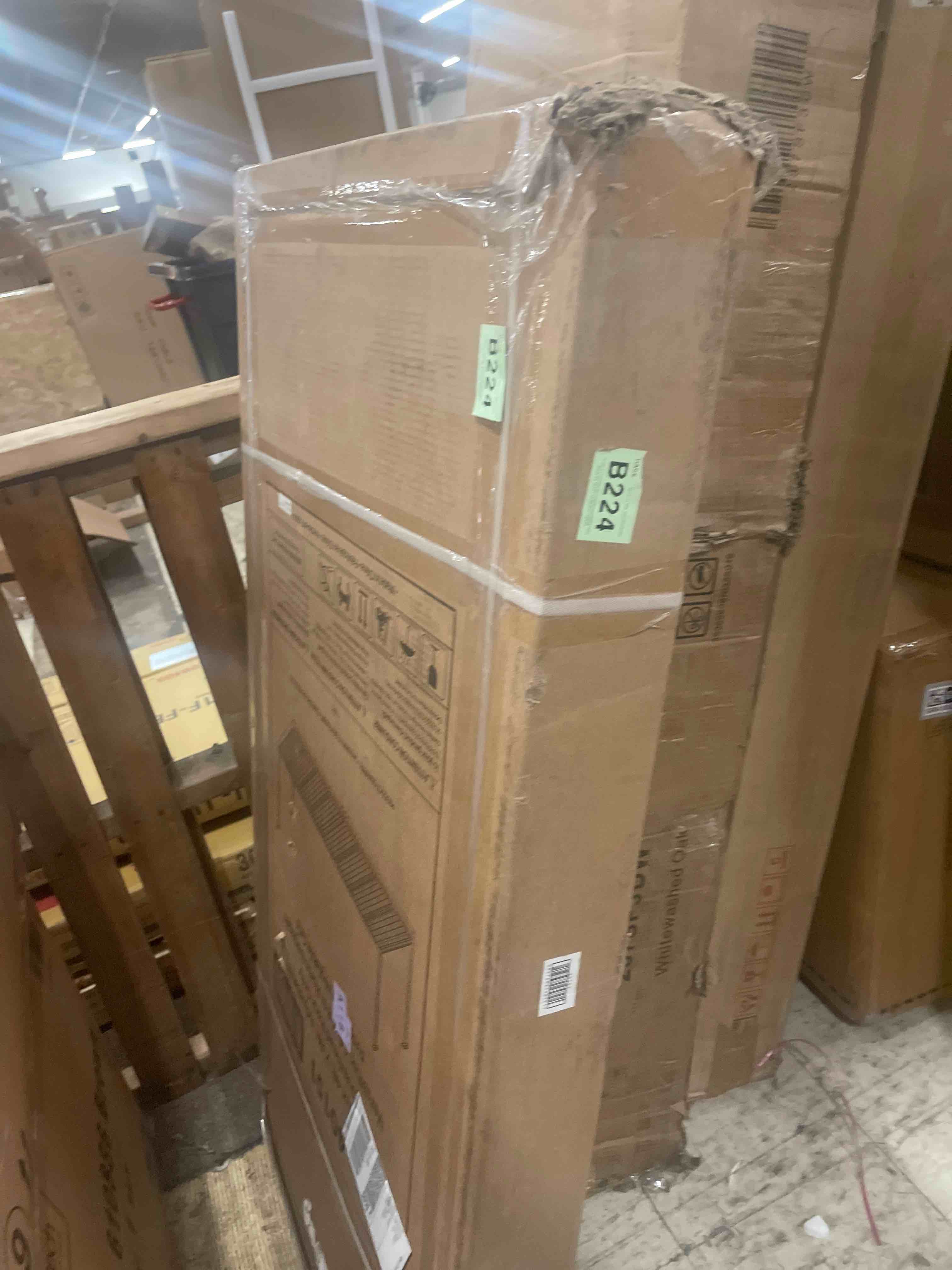 https://s3.amazonaws.com/lotting-images-prod/phillipi/GRA1836976_1776972079851.jpeg
