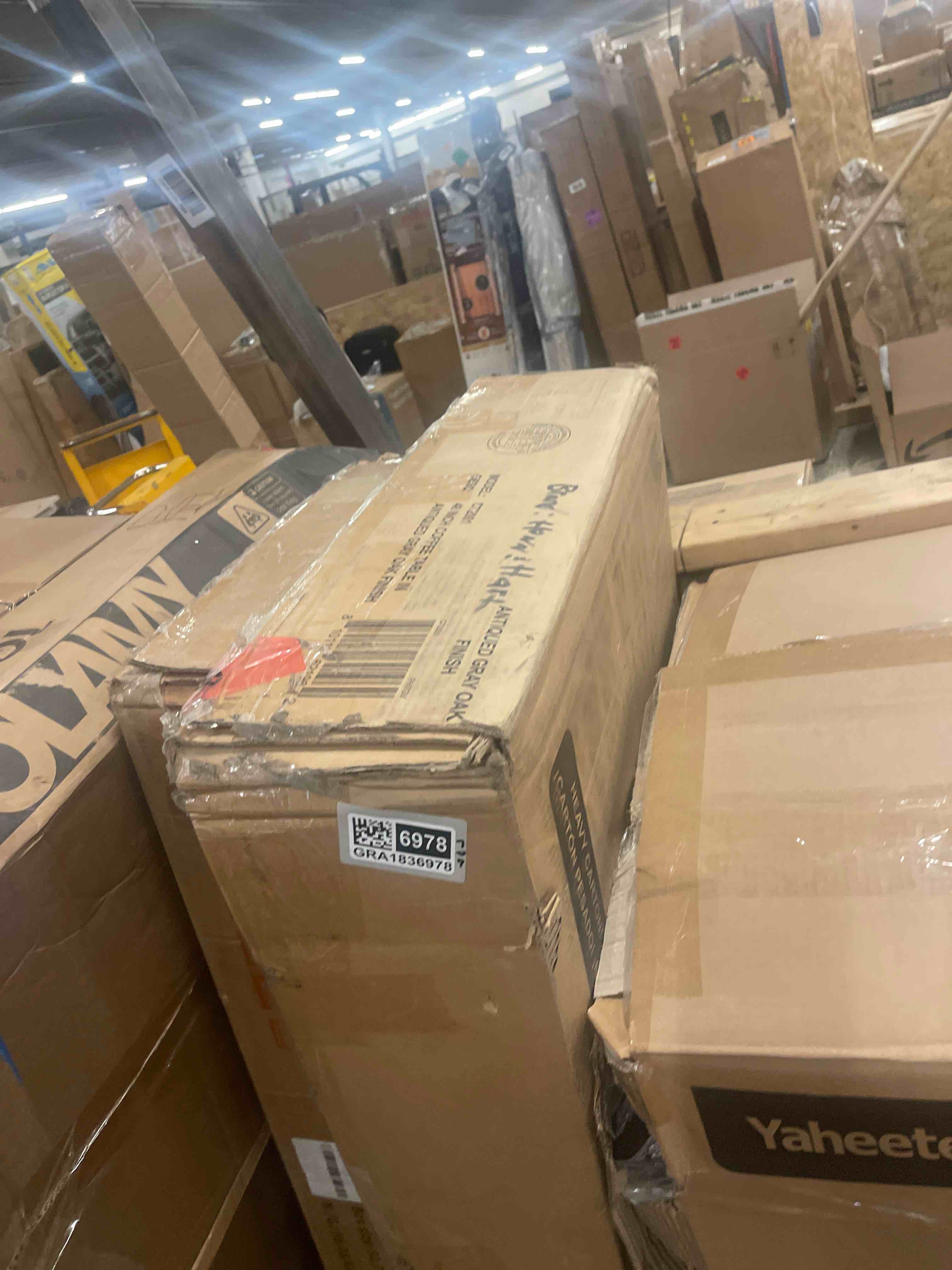 https://s3.amazonaws.com/lotting-images-prod/phillipi/GRA1836978_1776972492937.jpeg