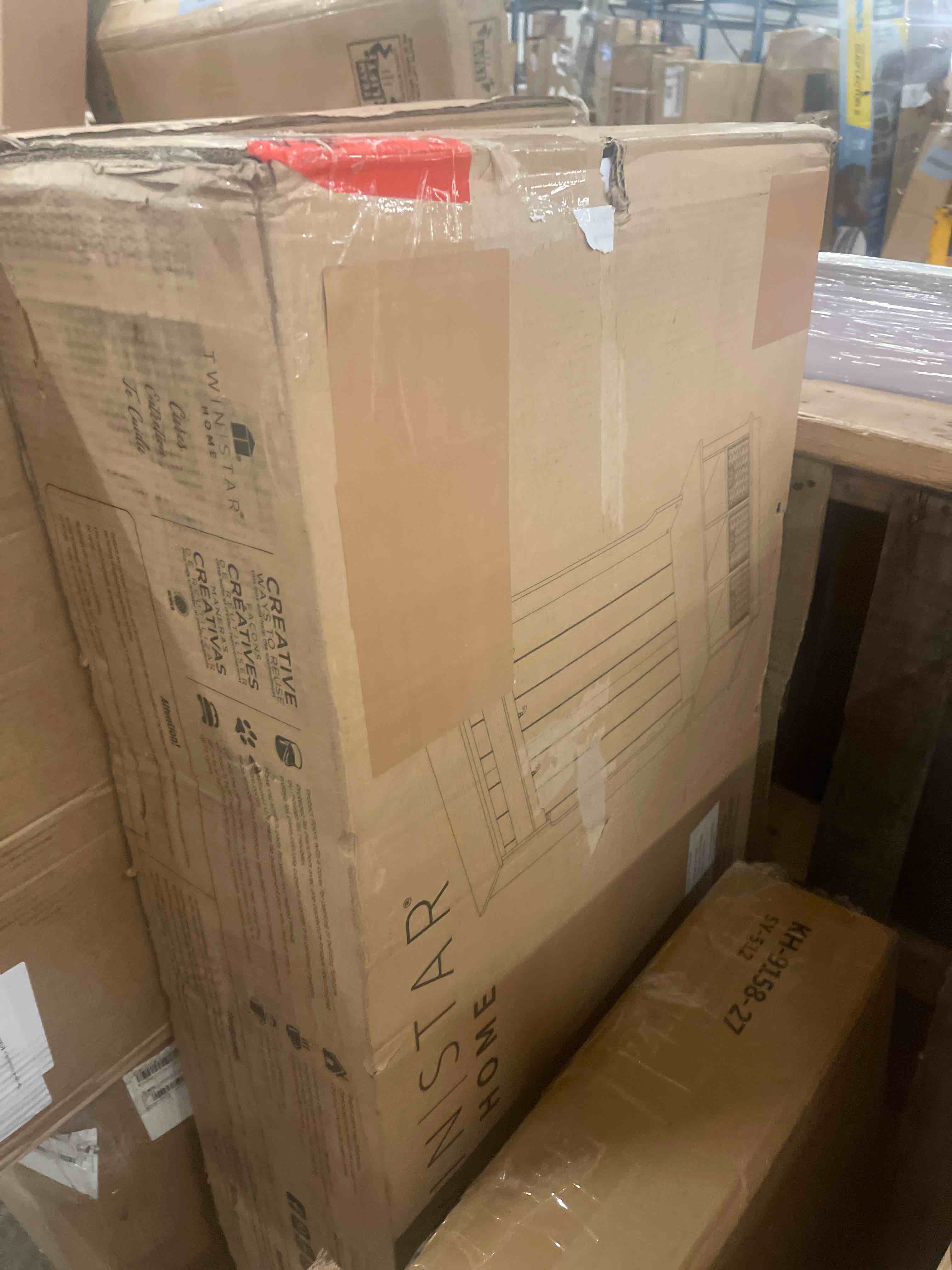 https://s3.amazonaws.com/lotting-images-prod/phillipi/GRA1836980_1776972886280.jpeg