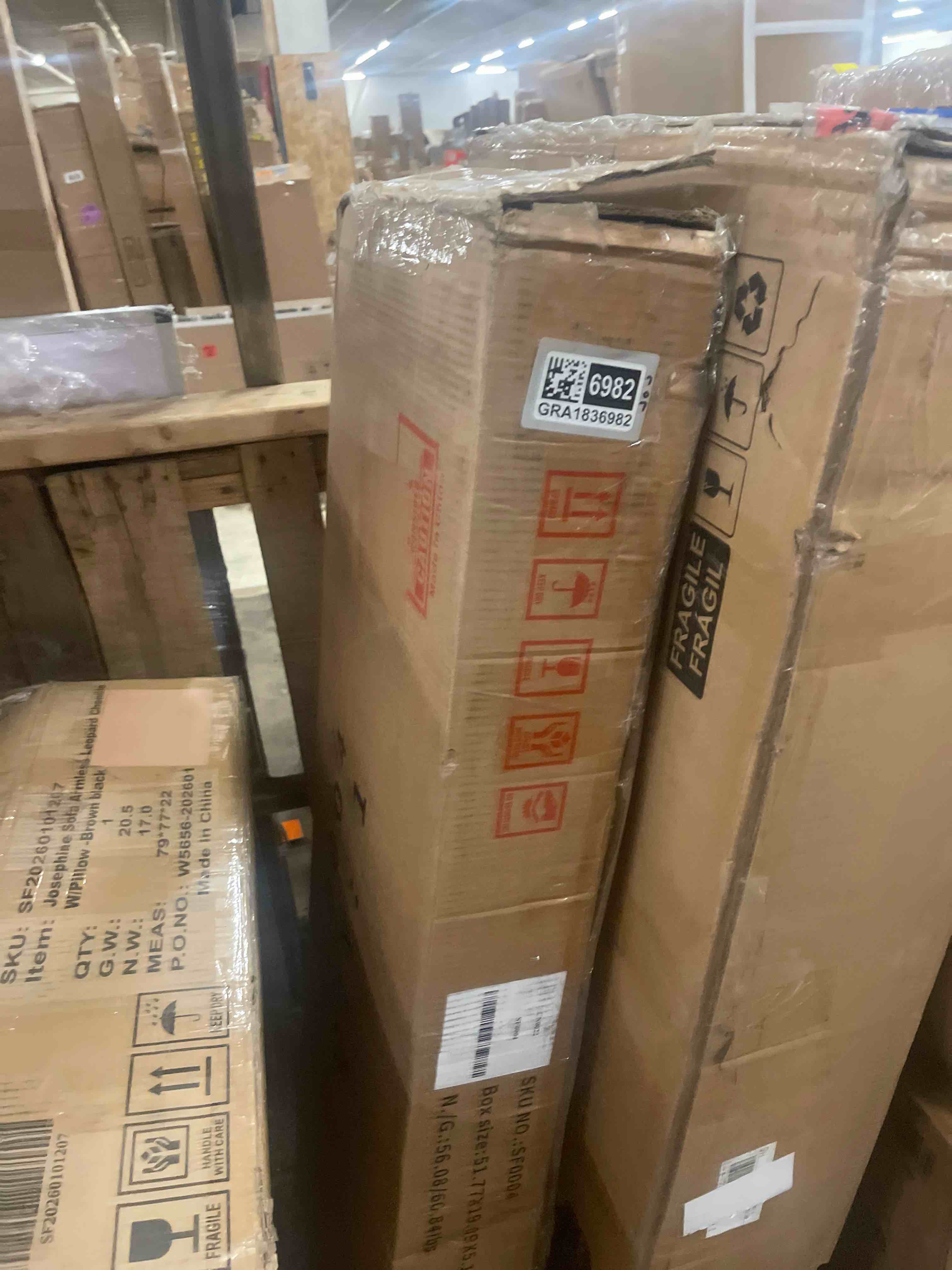 https://s3.amazonaws.com/lotting-images-prod/phillipi/GRA1836982_1776973274410.jpeg