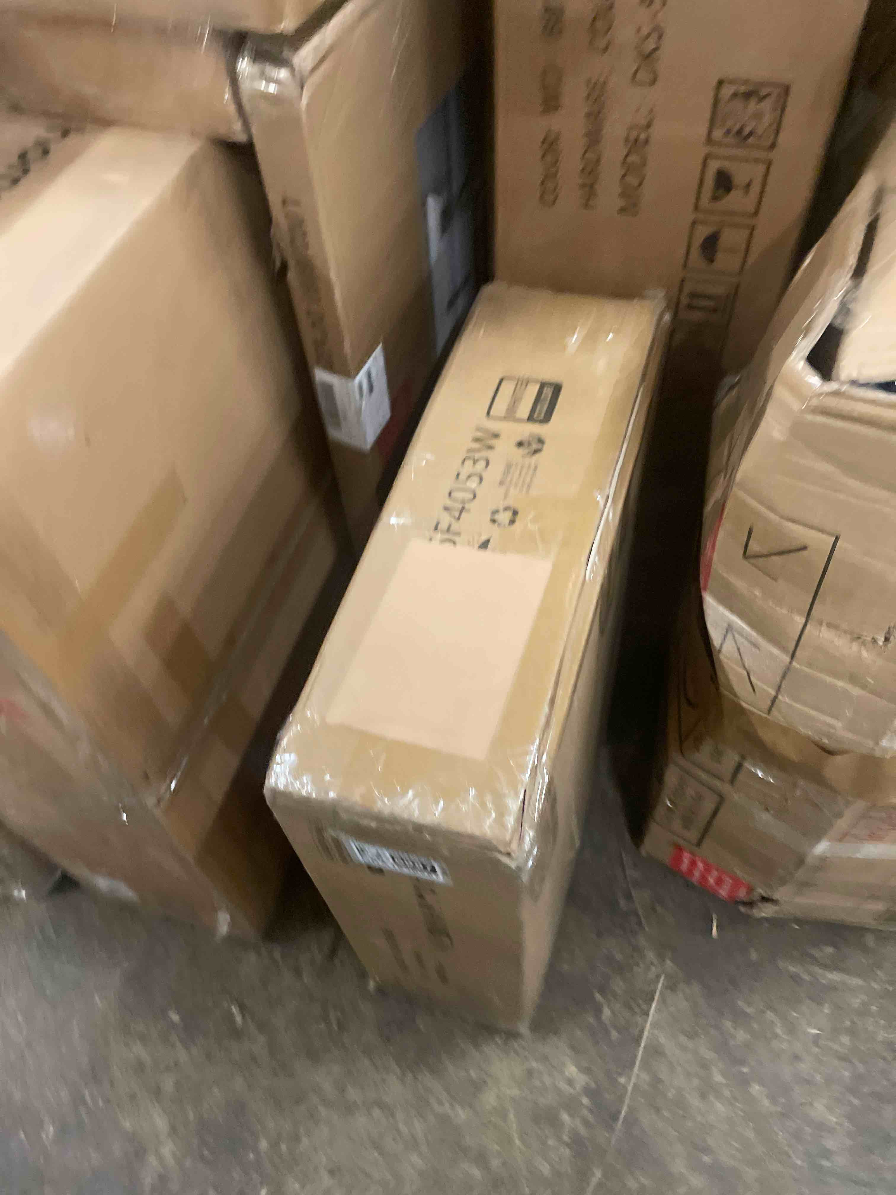 https://s3.amazonaws.com/lotting-images-prod/phillipi/GRA1836987_1776975353729.jpeg