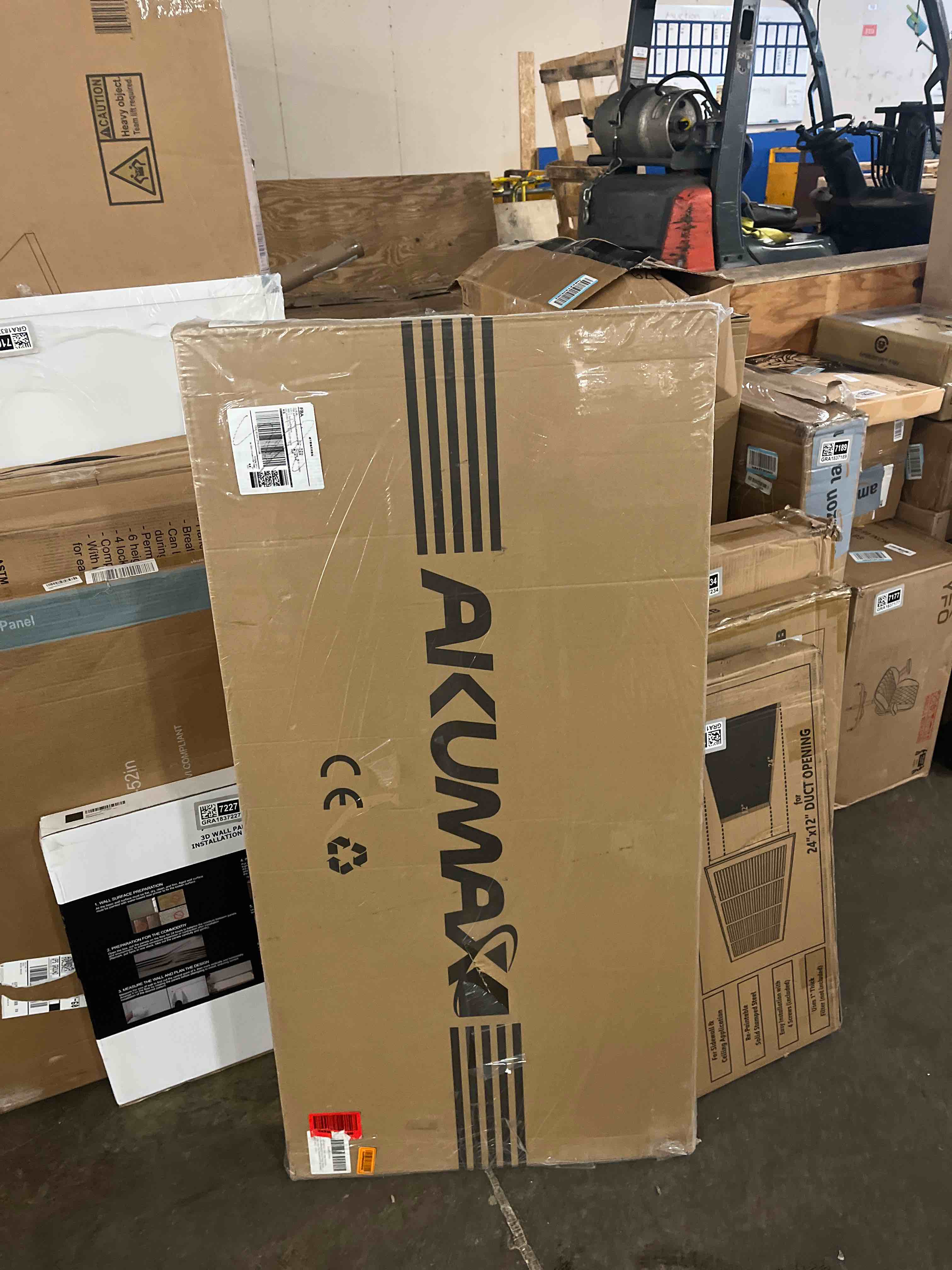 Condition photo showing New/Like New for AKUMAX 2 Pack Wood Panels-3D Slat Wall Panelling for Wall-Ceiling and Sound Absorbing - Wooden Wall Panels for Living Room, Bedroom-Fire Retardant & FSC-15.5 ft