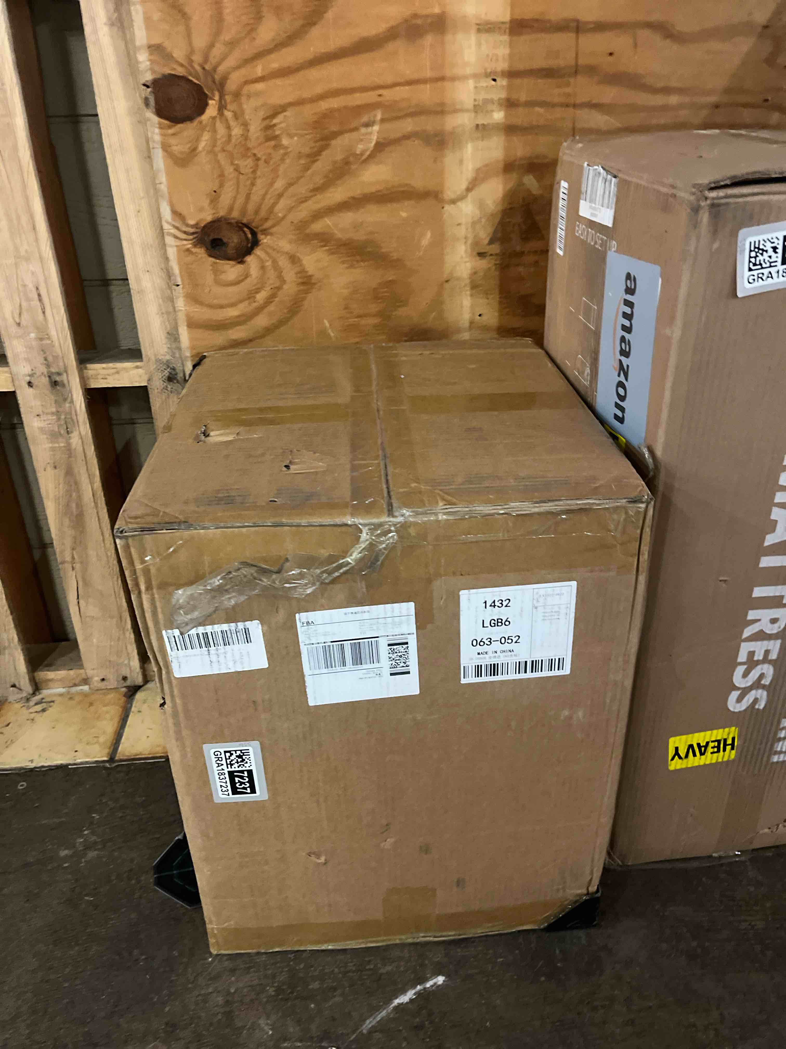 Condition photo showing New/Like New for Wood Nightstand,Mid Century Modern Nightstand,Small Night Stand with Drawers,Narrow Bedside Table with Walnut Leather Surface,Wood Bedside Table for Bedroom,Living Room,Dorm(Fully Assembly)