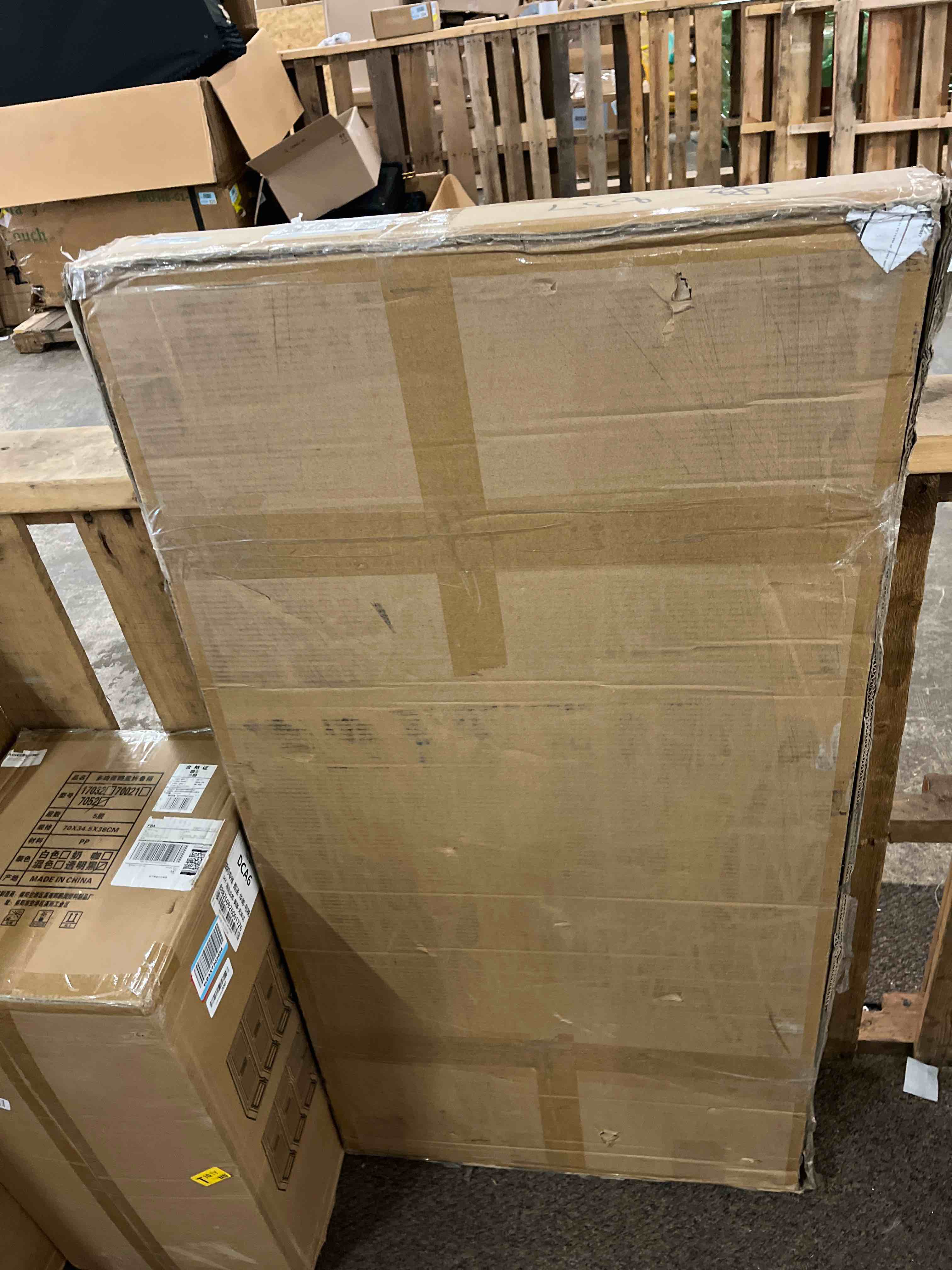 Condition photo showing New/Like New for 48 "Adjustable Workbench with Power Outlet, Heavy Duty 2000 LBS Load Capacity Hardwood Workbench Suitable for Workshop, Office, Garage, Home