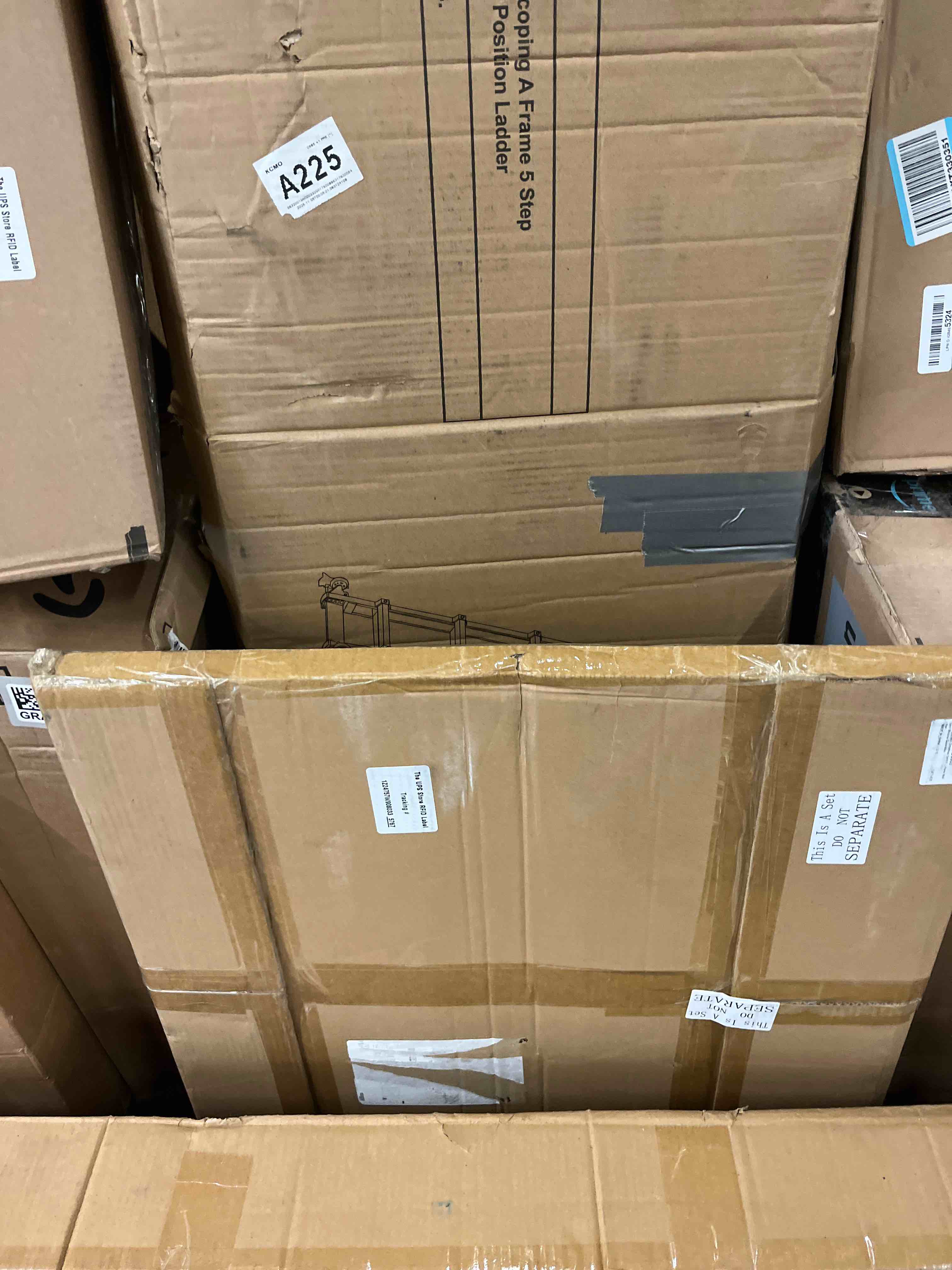 Condition photo showing New/Like New for Yousoontic 22.8'' Large Christmas Card Holder with 30 Magnets Metal Merry Christmas Wreath Card Display Red Xmas Wall Hanging Photo Display for Holiday Xmas Party Home Wall Window Door Decor