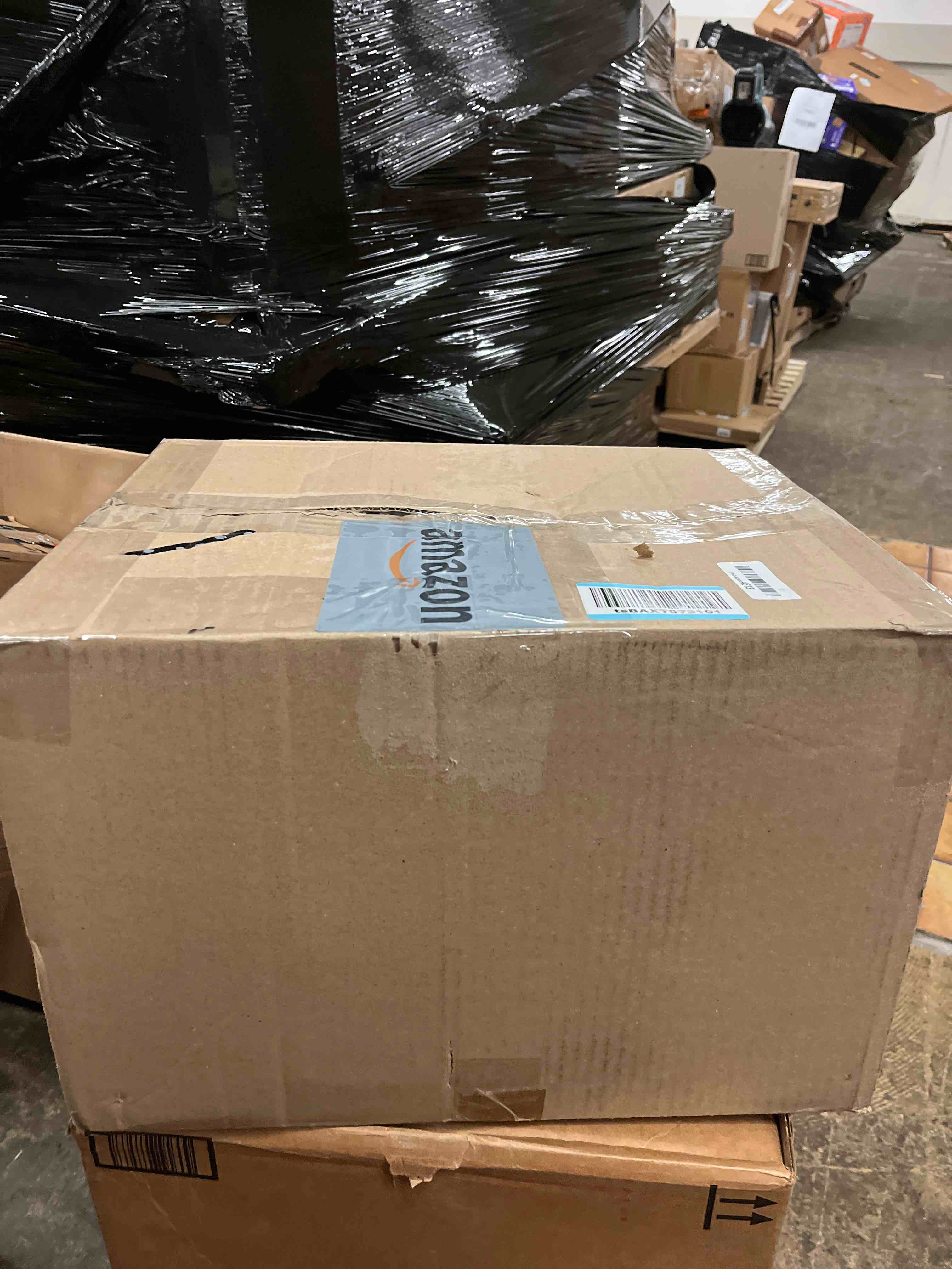 Condition photo showing Good Condition for Chefman TurboX 4-in-1 Air Fryer, 5-Quart Airfryer for Extra Crispy Chicken, Fries, Wings, and More, Air Fry, Bake, Reheat, and Frozen Functions, Digital Touch Controls, Dishwasher Safe - Gray