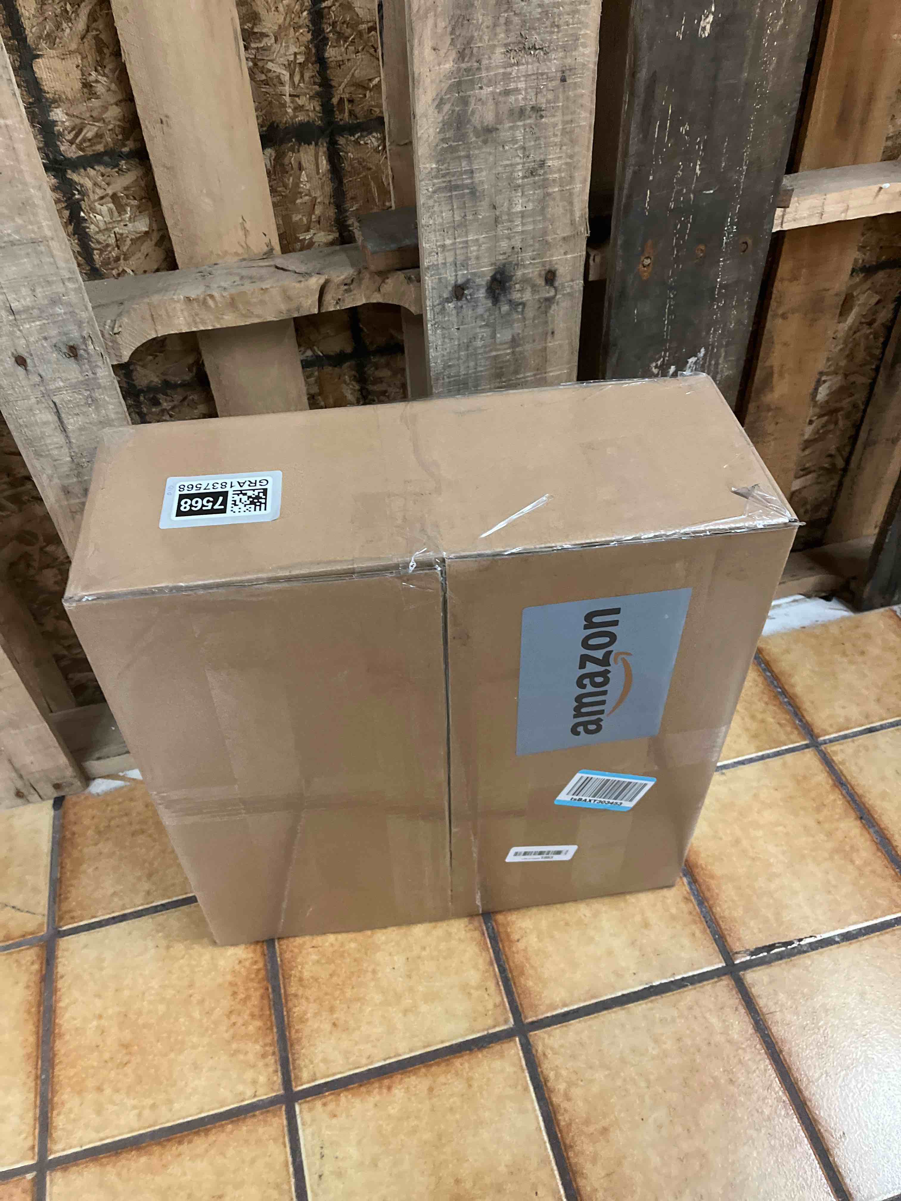 Condition photo showing New/Like New for WANGYUANJI Iron Wok,13.38 inchTraditional Round-Bottom Wok, Chef’s Professional Stir-Fry Pan with Wooden Handle, Chemical-Free Wok for Gas Stoves and Round-Bottom Induction Stovetop(No lid included)