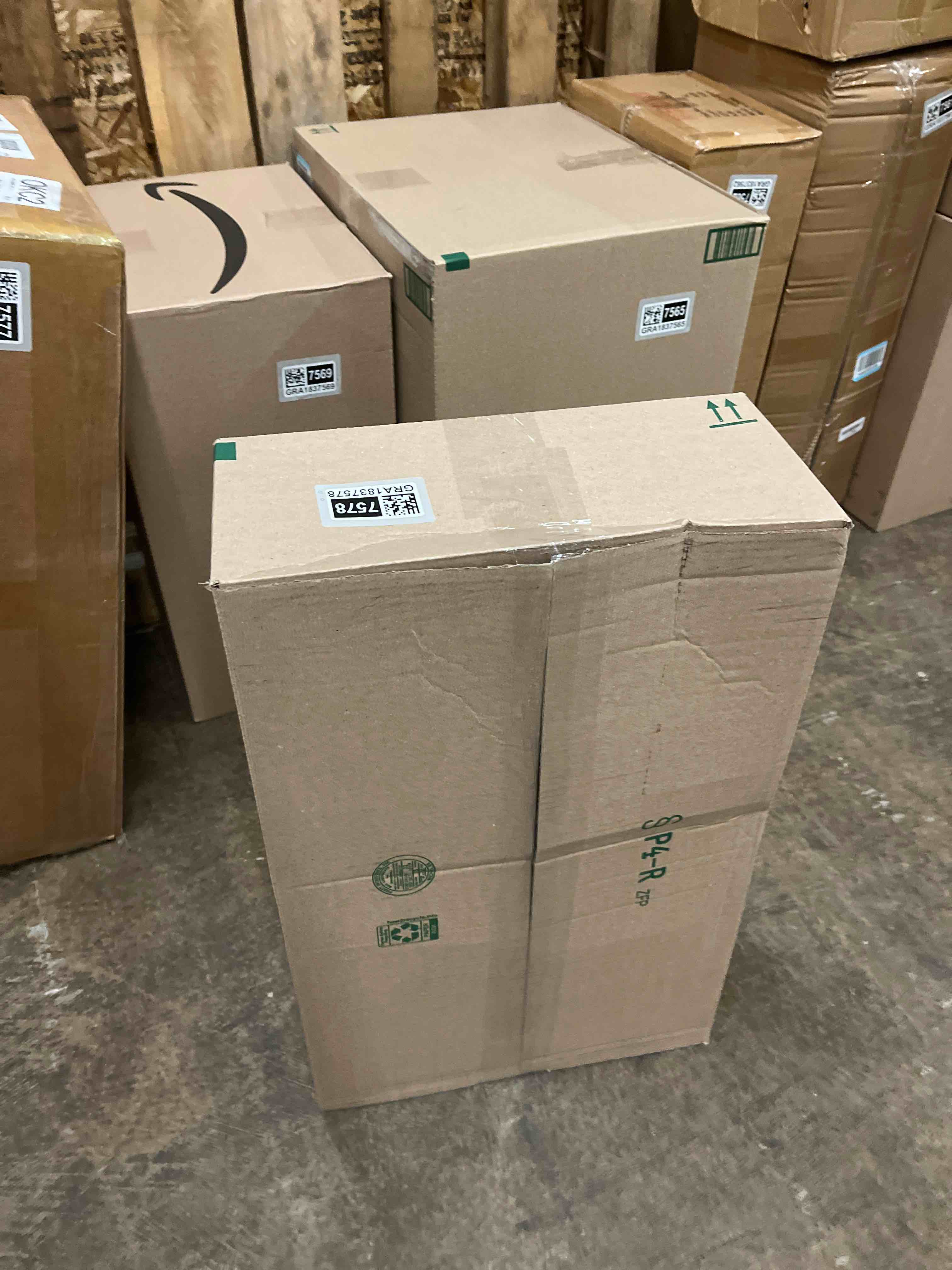 Condition photo showing New/Like New for Car Floor Mat Custom Fit for Jeep Compass 2017 2018 2019 2020 2021 2022 2023 2024 2025 Black Red Rubber Auto Floor Liners Mat Set All Weather Protection Heavy Duty Odorless