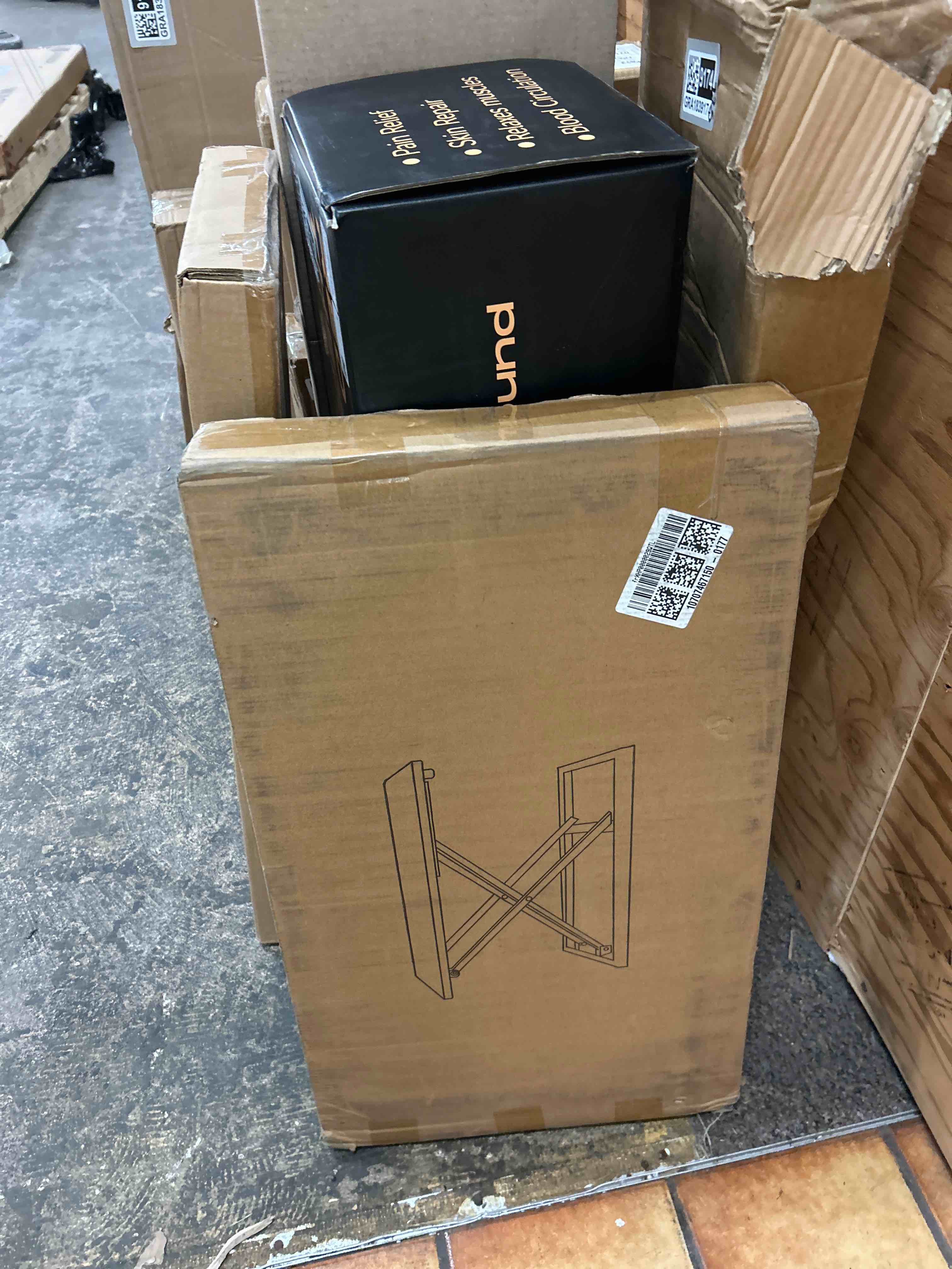 Condition photo showing New/Like New for Height Adjustable Standing Desk Converter,Keyboard Riser for Stand Up Desk Riser,Computer Keyboard Stand for Desktop,Computer Workstations Home Office Portable Table Black Size 23.6 Inch