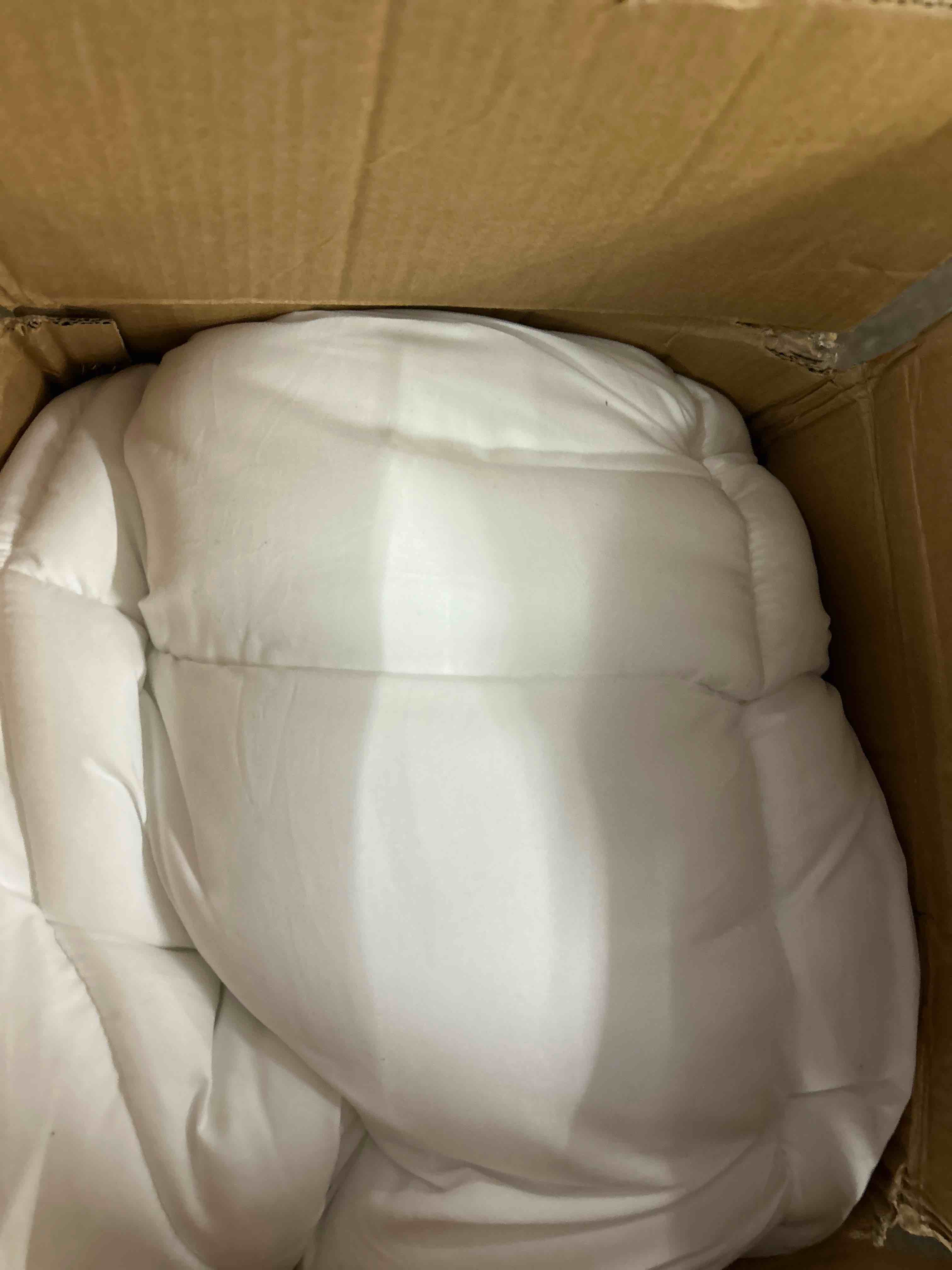 Condition photo showing New/Like New for ELEMUSE Queen Cooling Bamboo Viscose Mattress Topper for Back Pain, Extra Thick Mattress Pad Cover, Plush Soft Pillowtop with Elastic Deep Pocket, Overfilled Down Alternative Filling