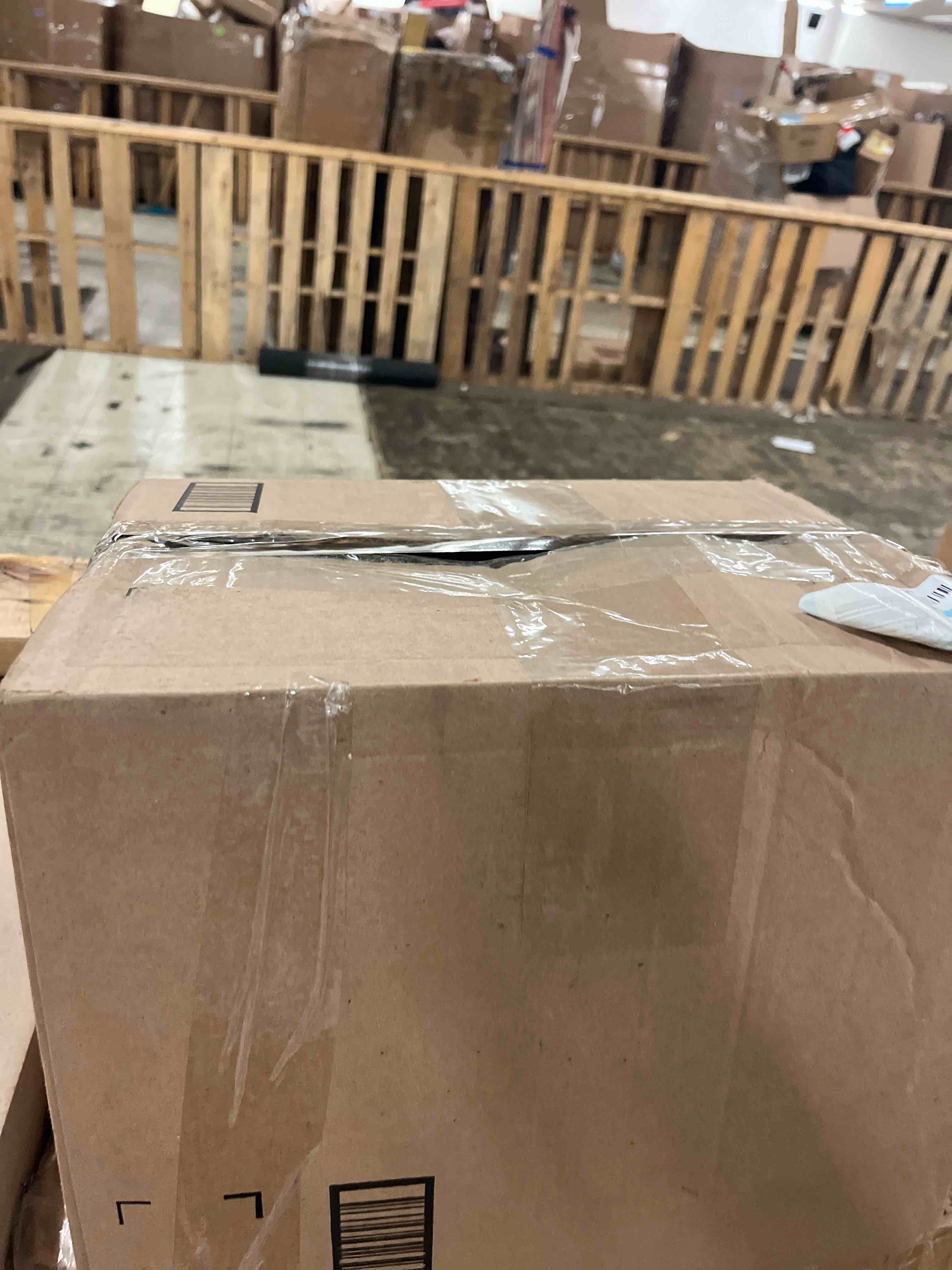 https://s3.amazonaws.com/lotting-images-prod/phillipi/GRA1888030_1755617501575.jpeg