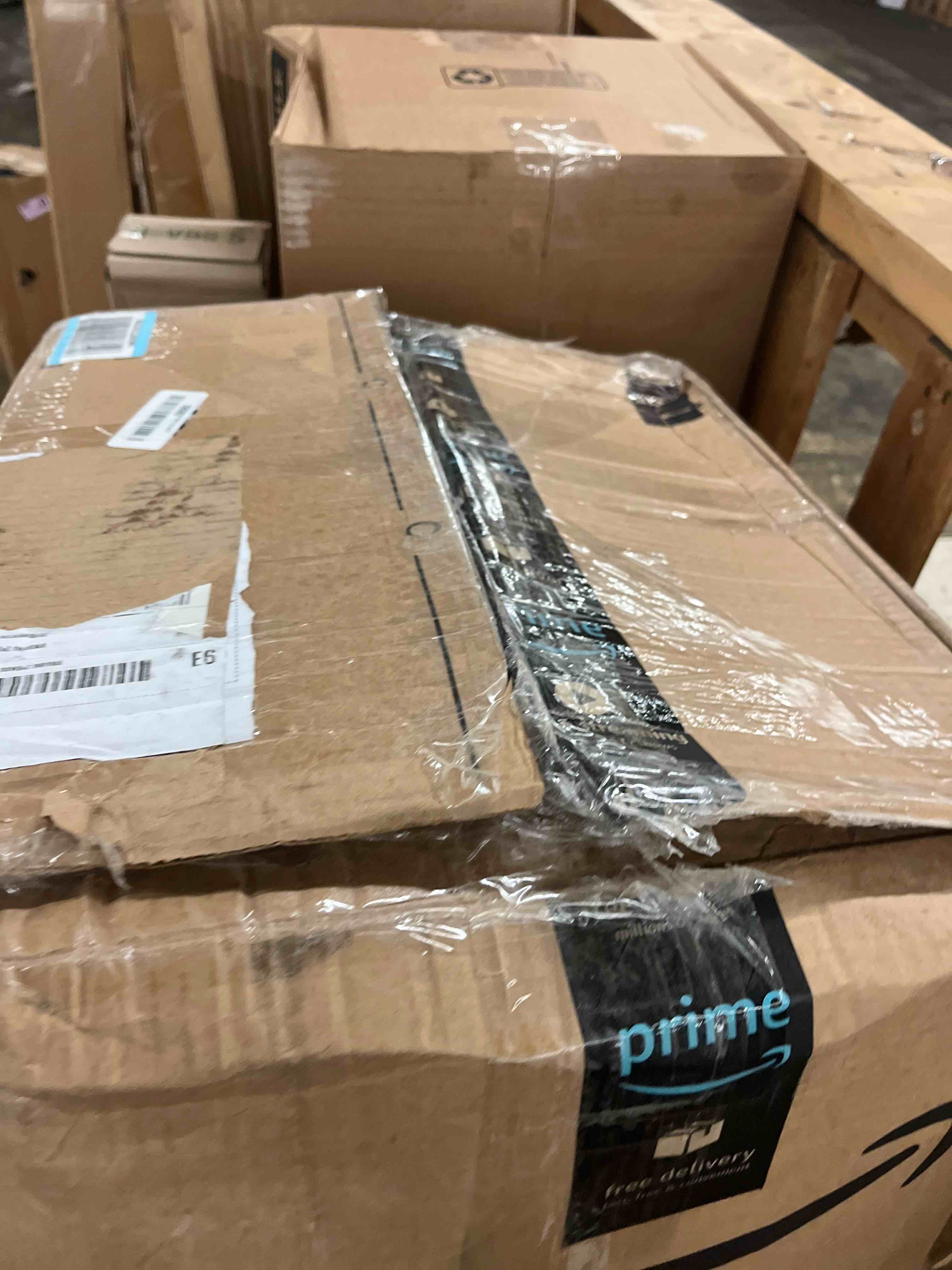 https://s3.amazonaws.com/lotting-images-prod/phillipi/GRA1888056_1755613836193.jpeg