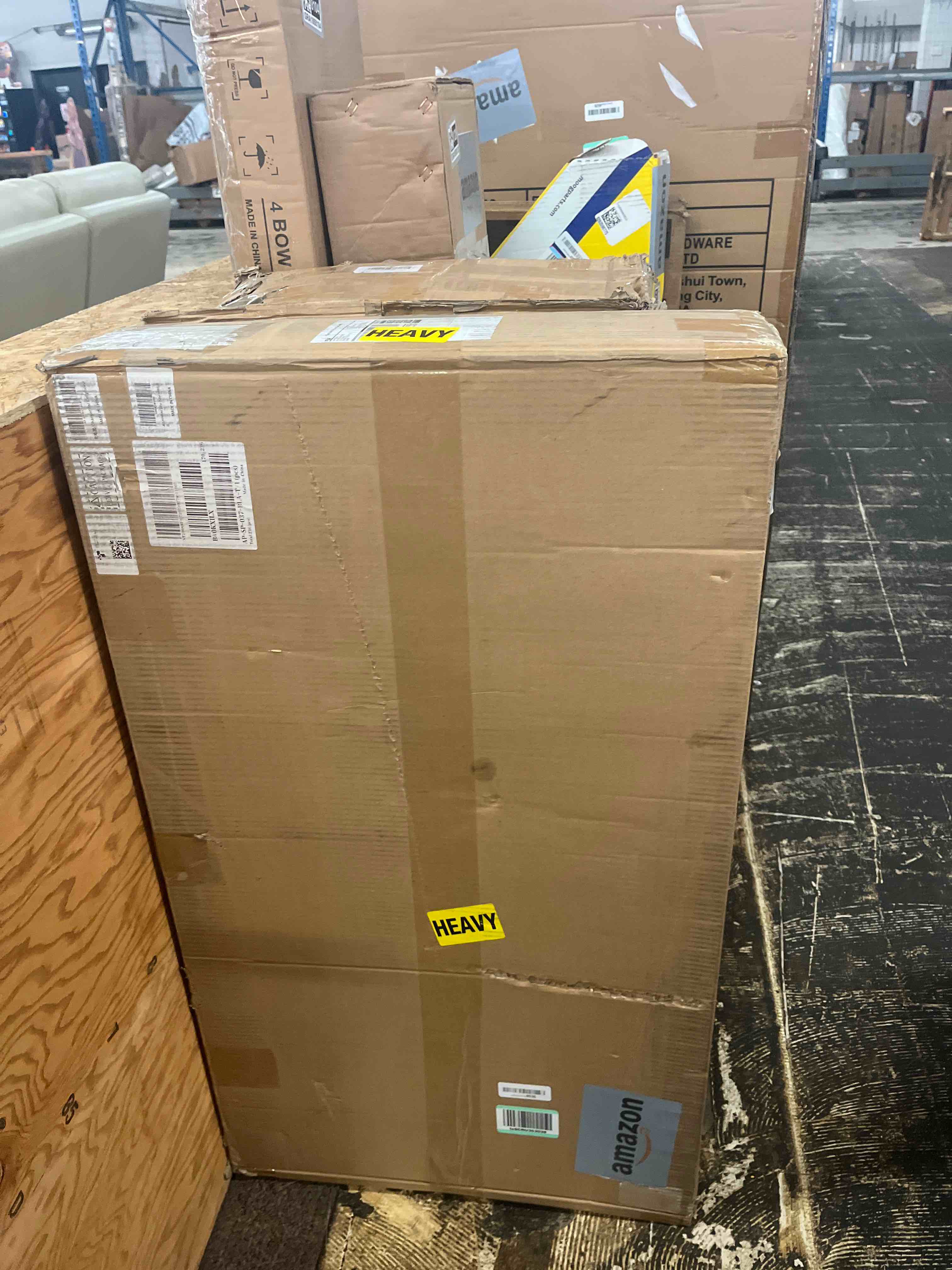 https://s3.amazonaws.com/lotting-images-prod/phillipi/GRA1888118_1755615543872.jpeg