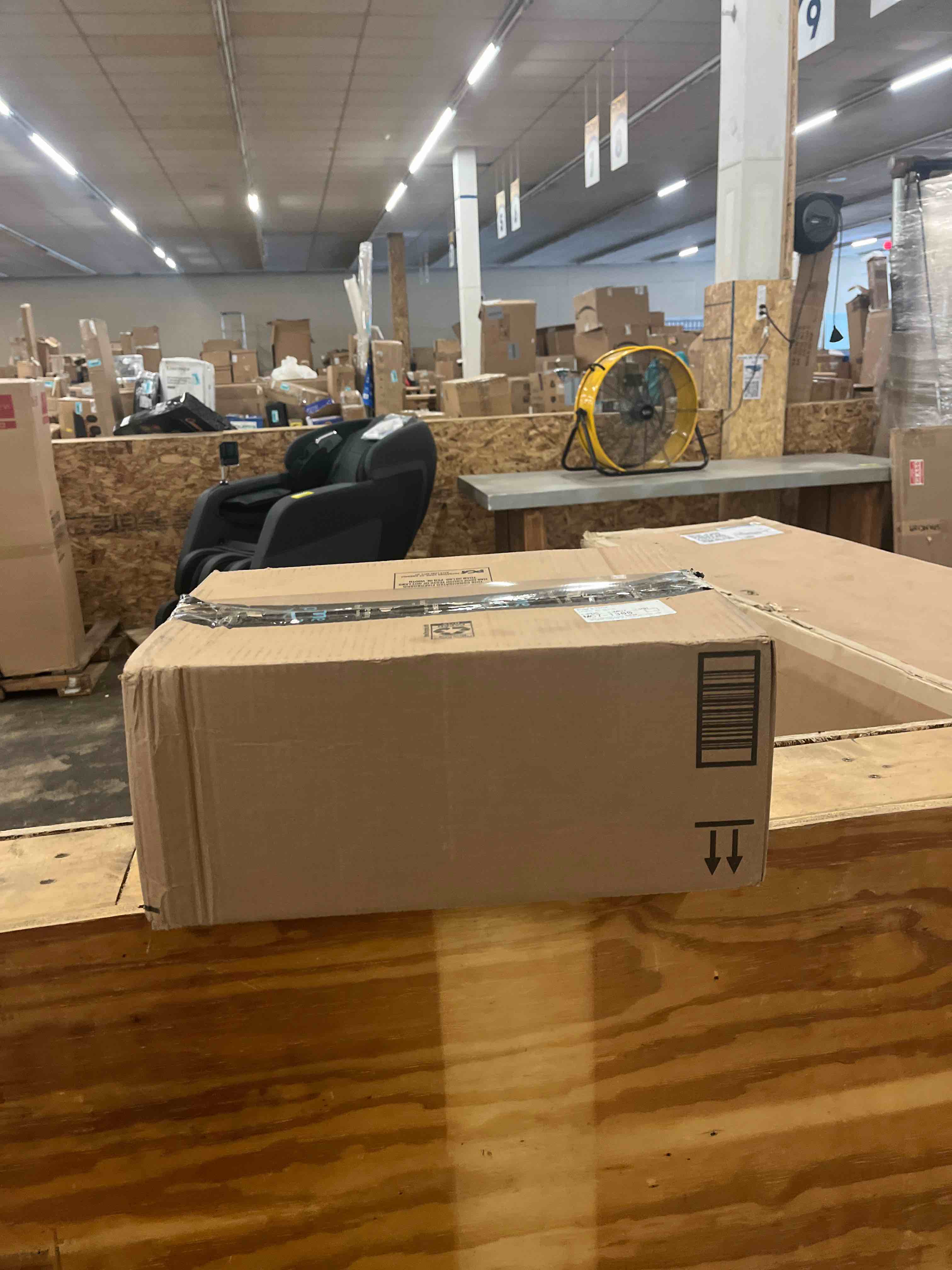 https://s3.amazonaws.com/lotting-images-prod/phillipi/GRA1888122_1755616013296.jpeg