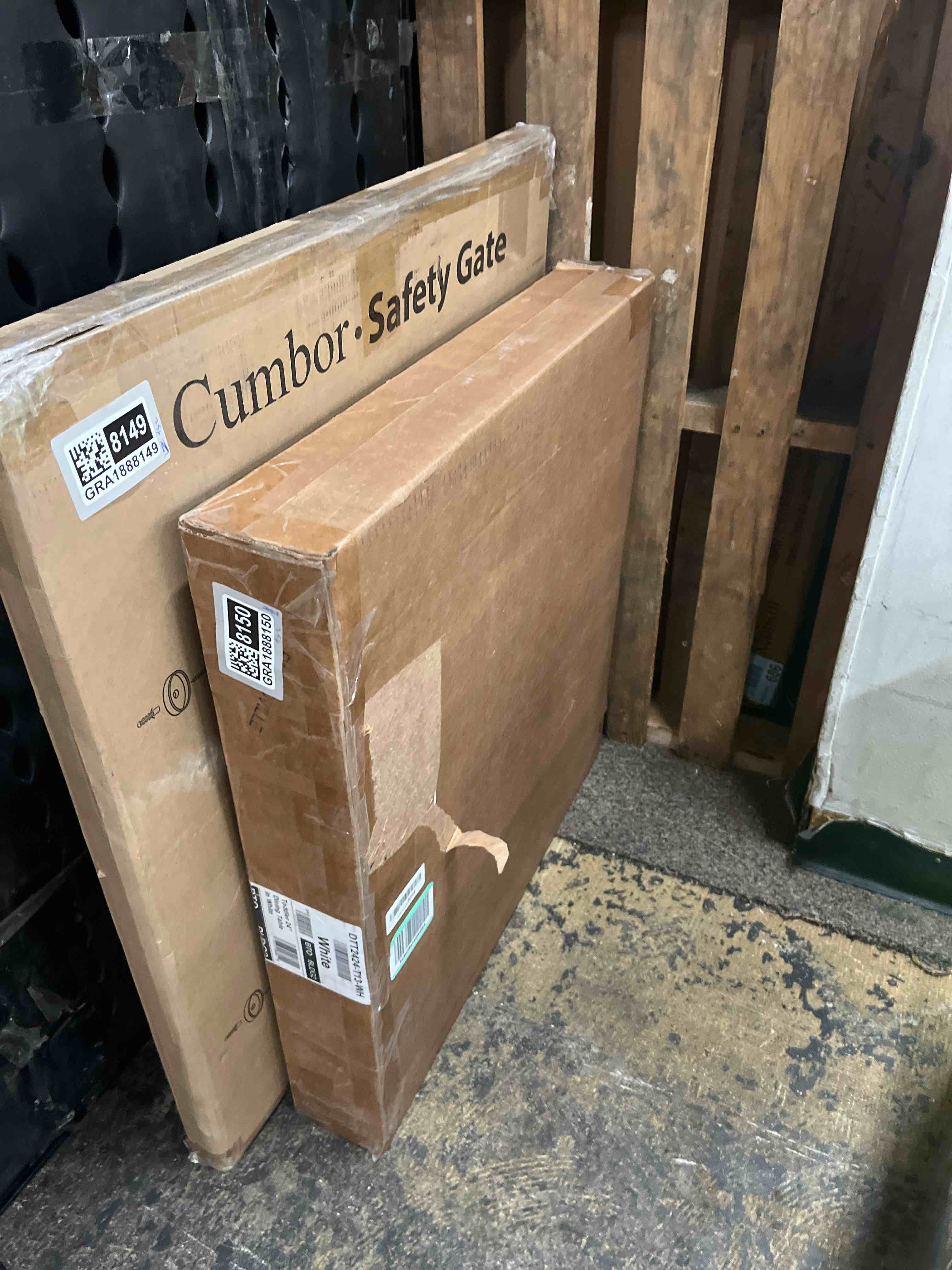 https://s3.amazonaws.com/lotting-images-prod/phillipi/GRA1888150_1755643909240.jpeg