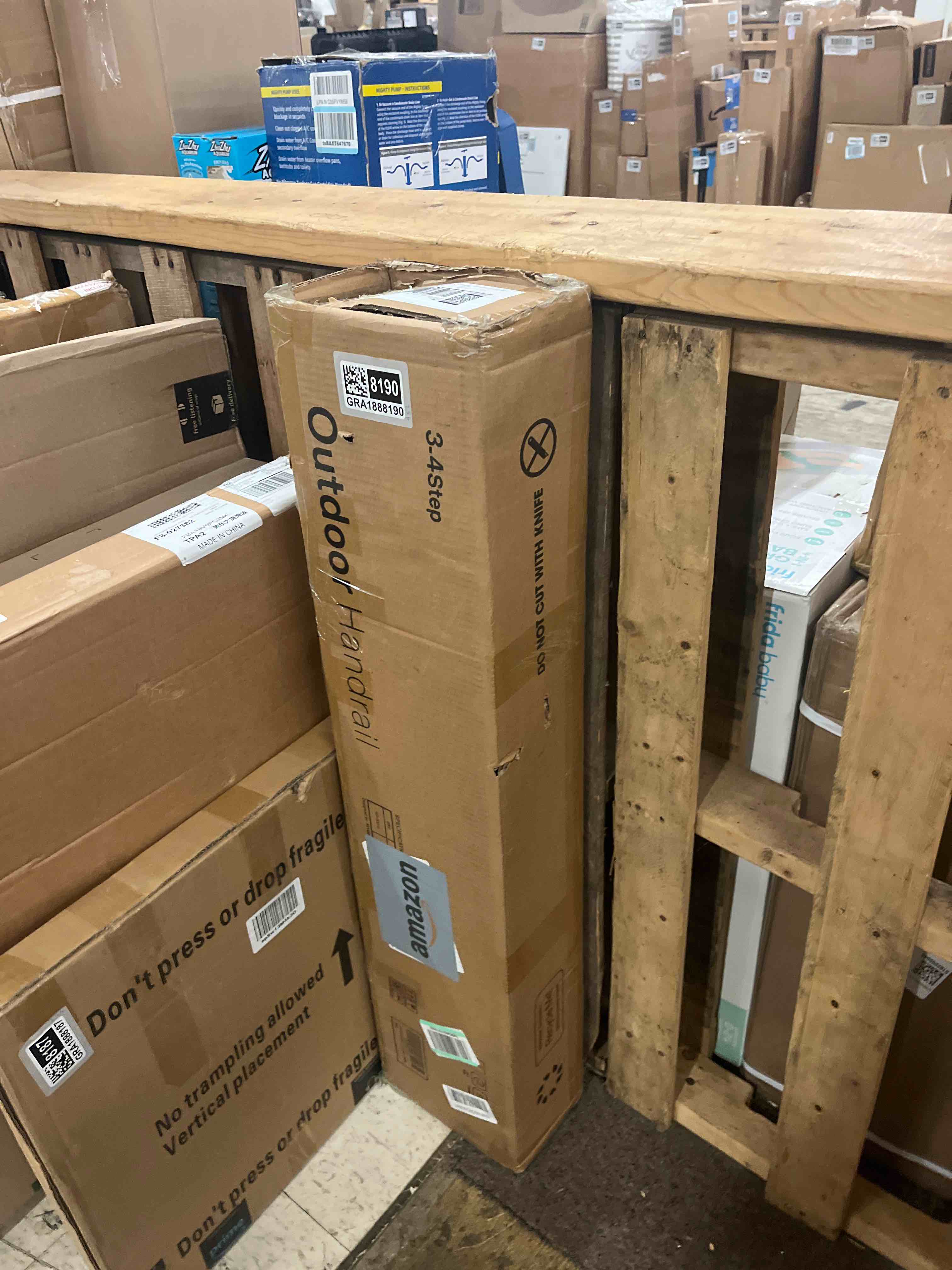 https://s3.amazonaws.com/lotting-images-prod/phillipi/GRA1888190_1755648789247.jpeg
