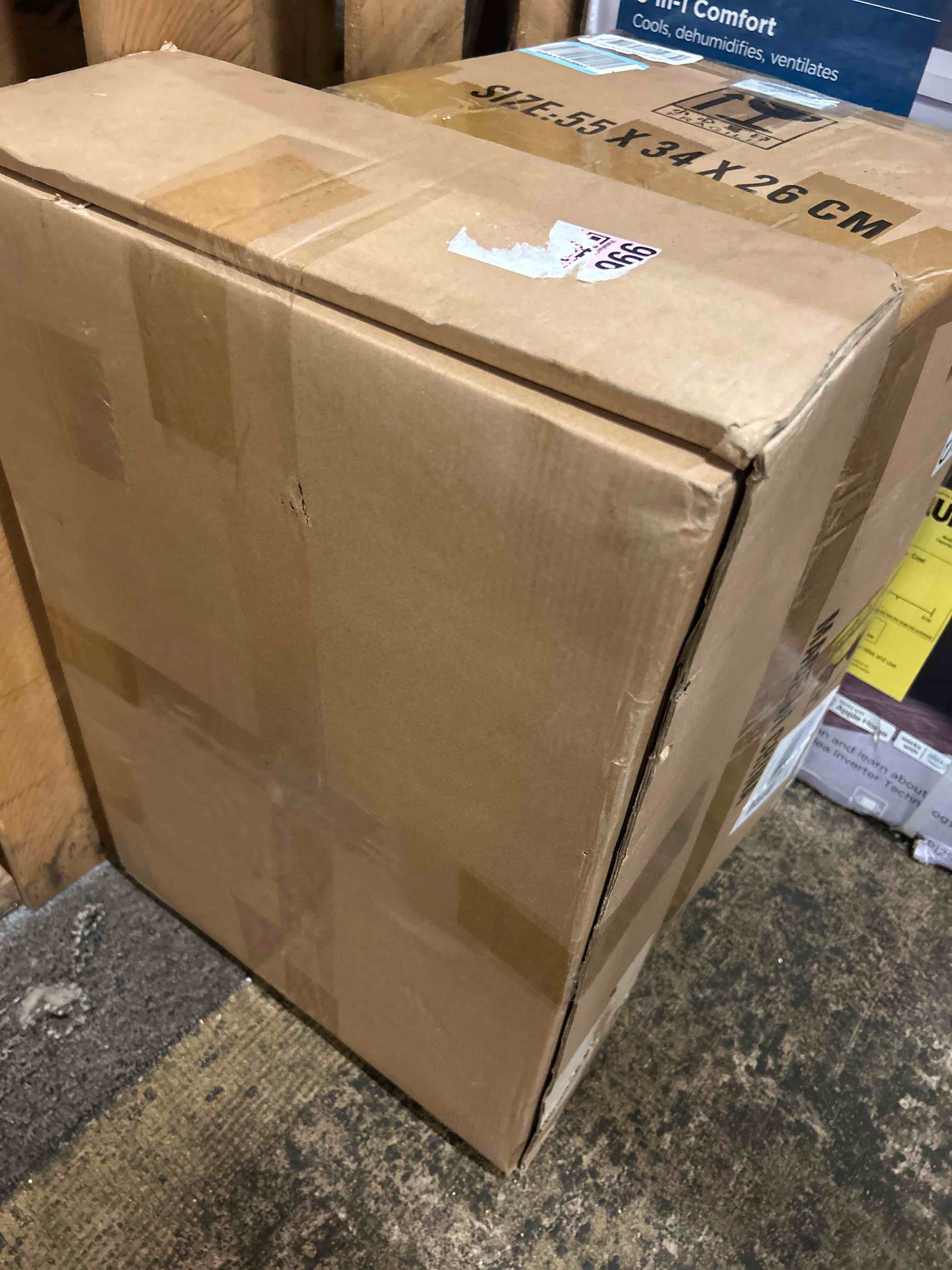 https://s3.amazonaws.com/lotting-images-prod/phillipi/GRA1888245_1755644310339.jpeg