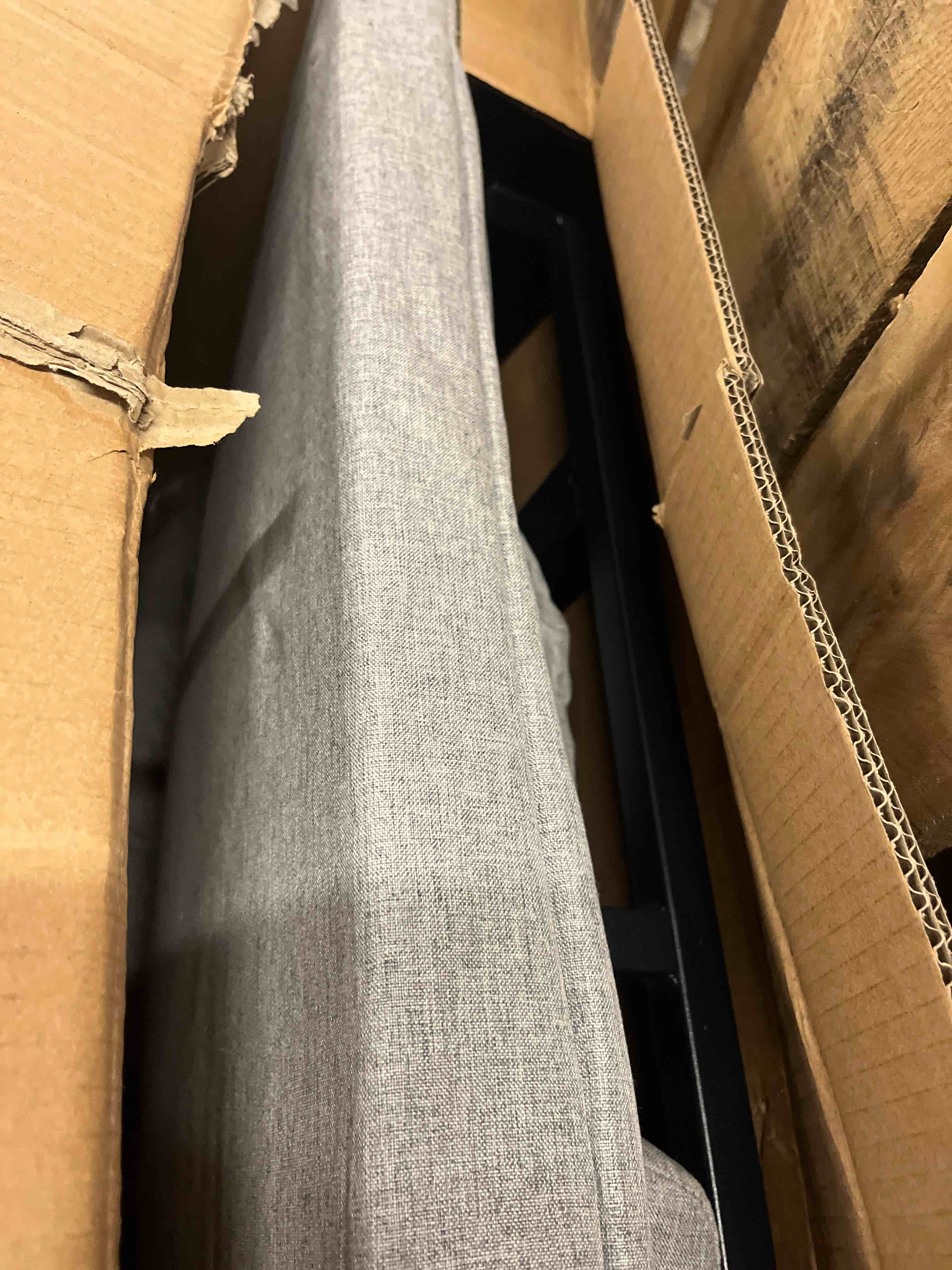 https://s3.amazonaws.com/lotting-images-prod/phillipi/GRA1888261_1755644690166.jpeg