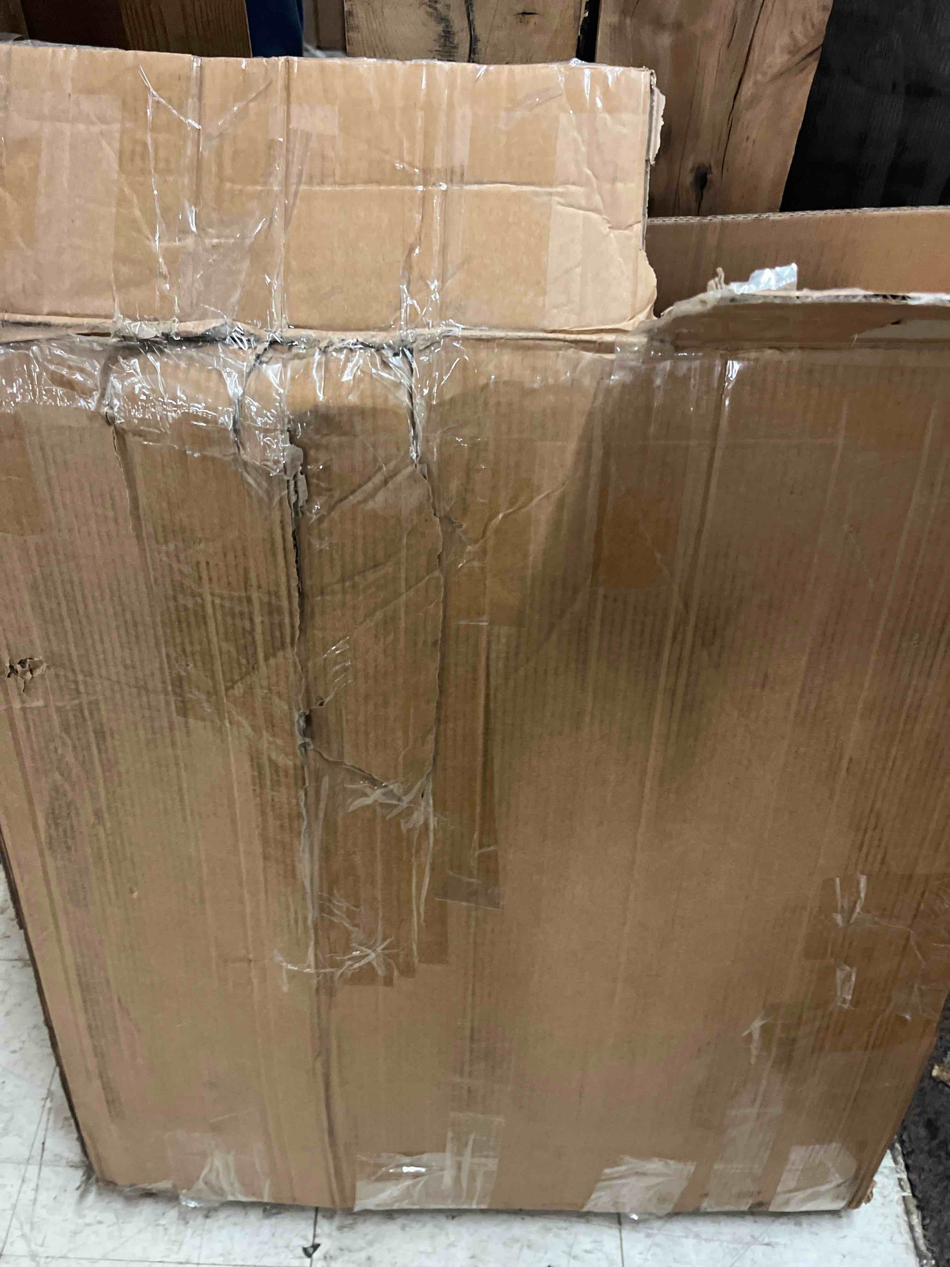 https://s3.amazonaws.com/lotting-images-prod/phillipi/GRA1888261_1755644696006.jpeg