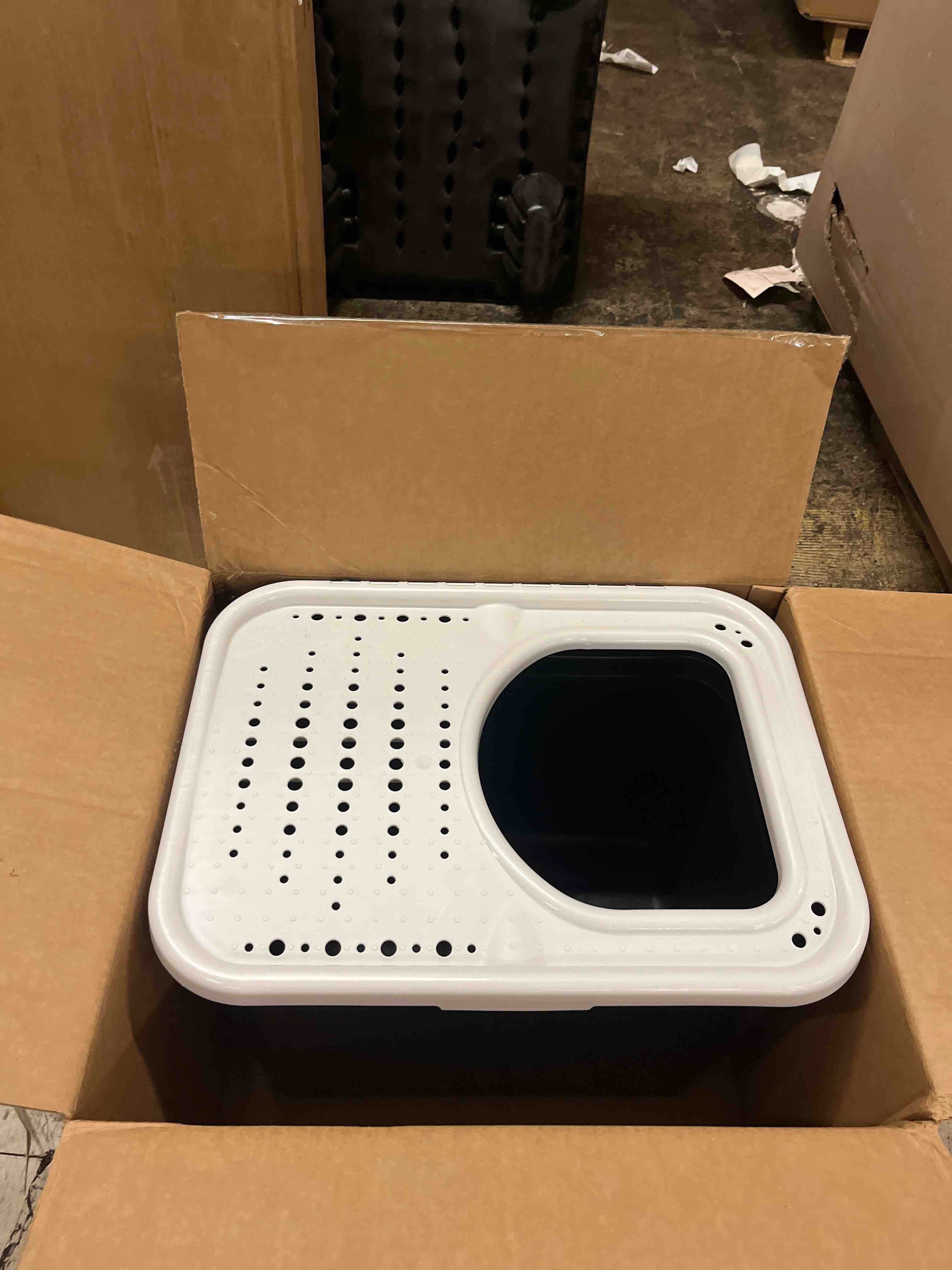 https://s3.amazonaws.com/lotting-images-prod/phillipi/GRA1888263_1755645171010.jpeg
