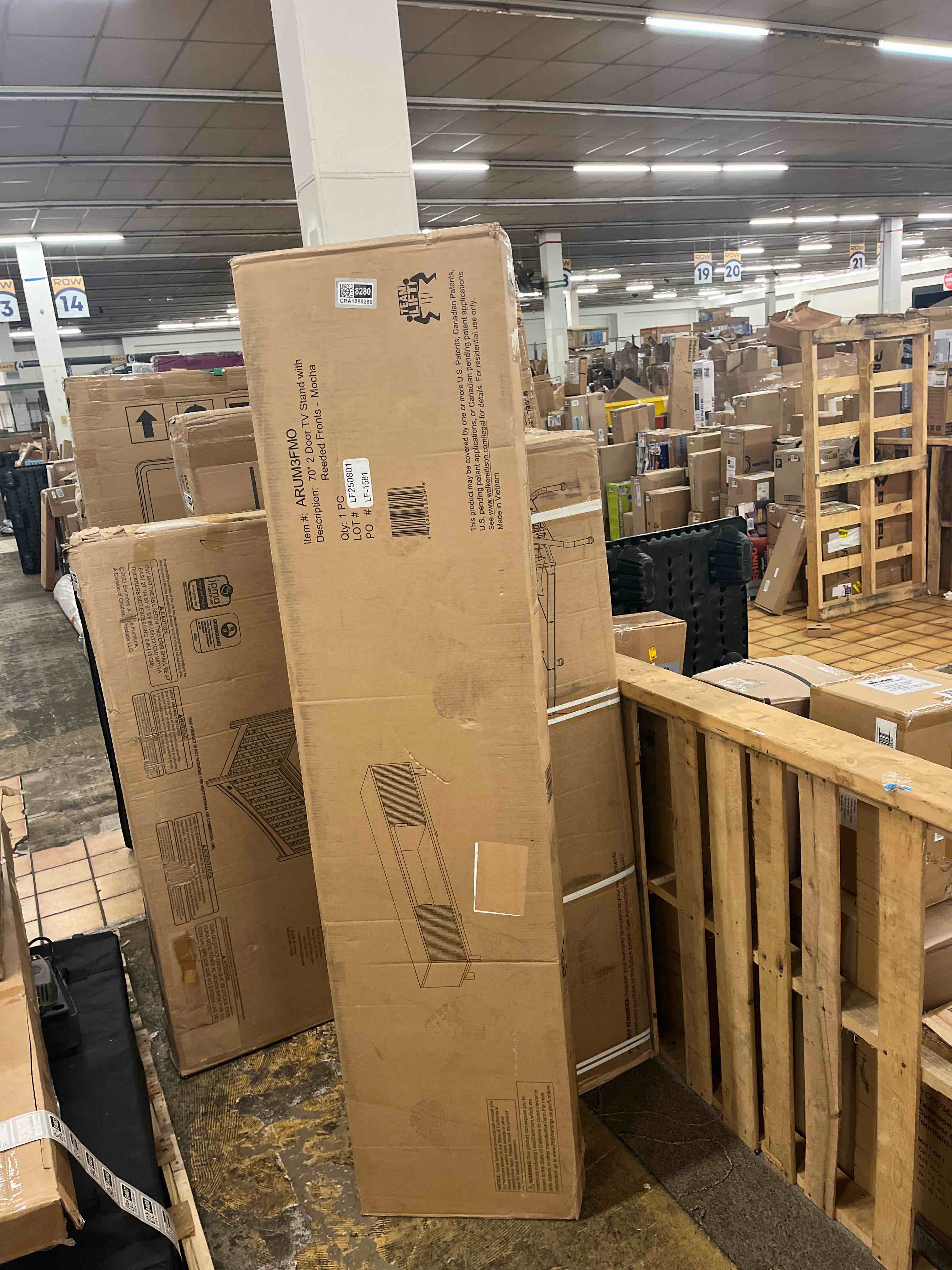 https://s3.amazonaws.com/lotting-images-prod/phillipi/GRA1888280_1755818073265.jpeg