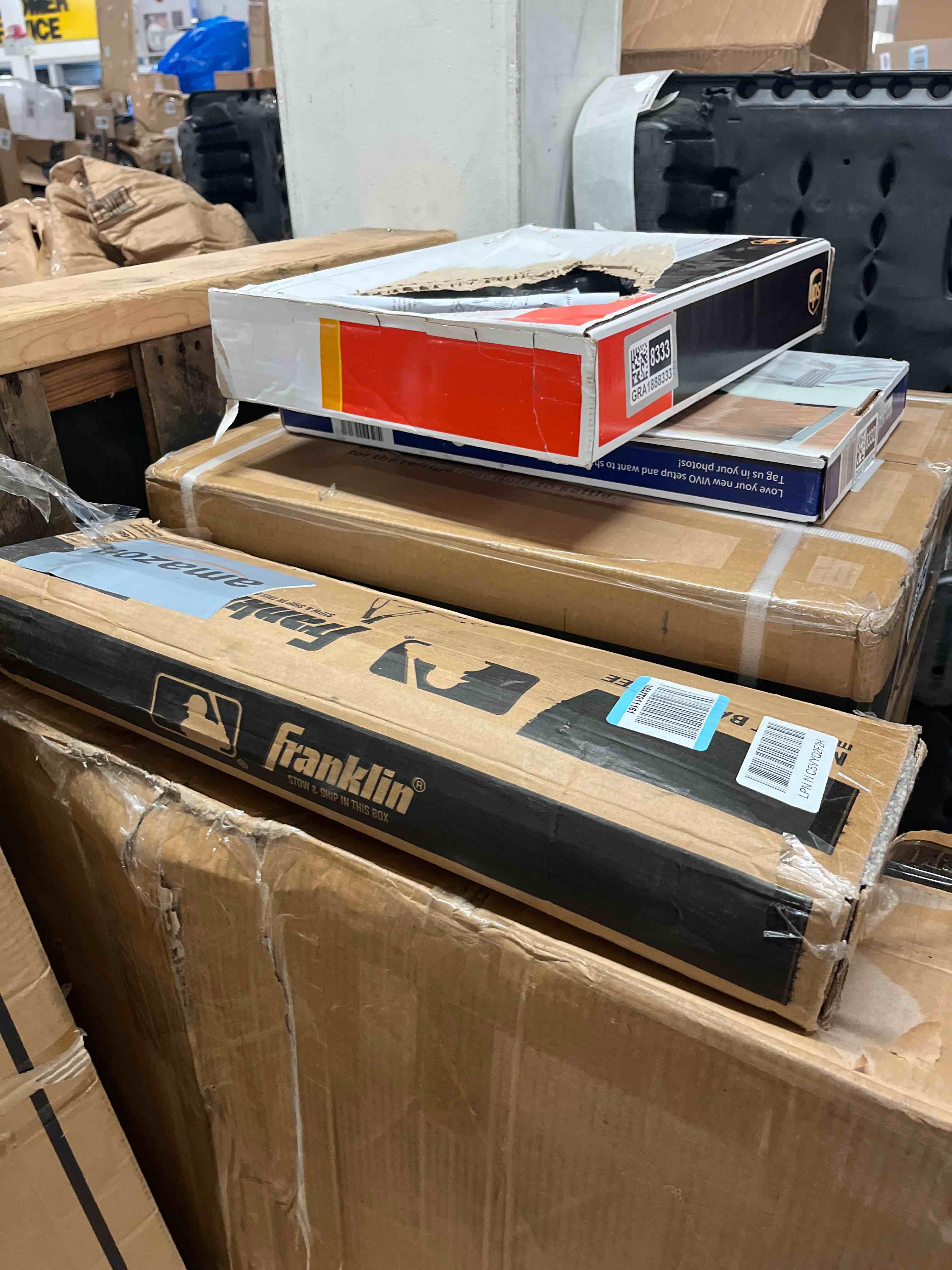 https://s3.amazonaws.com/lotting-images-prod/phillipi/GRA1888307_1755647043292.jpeg