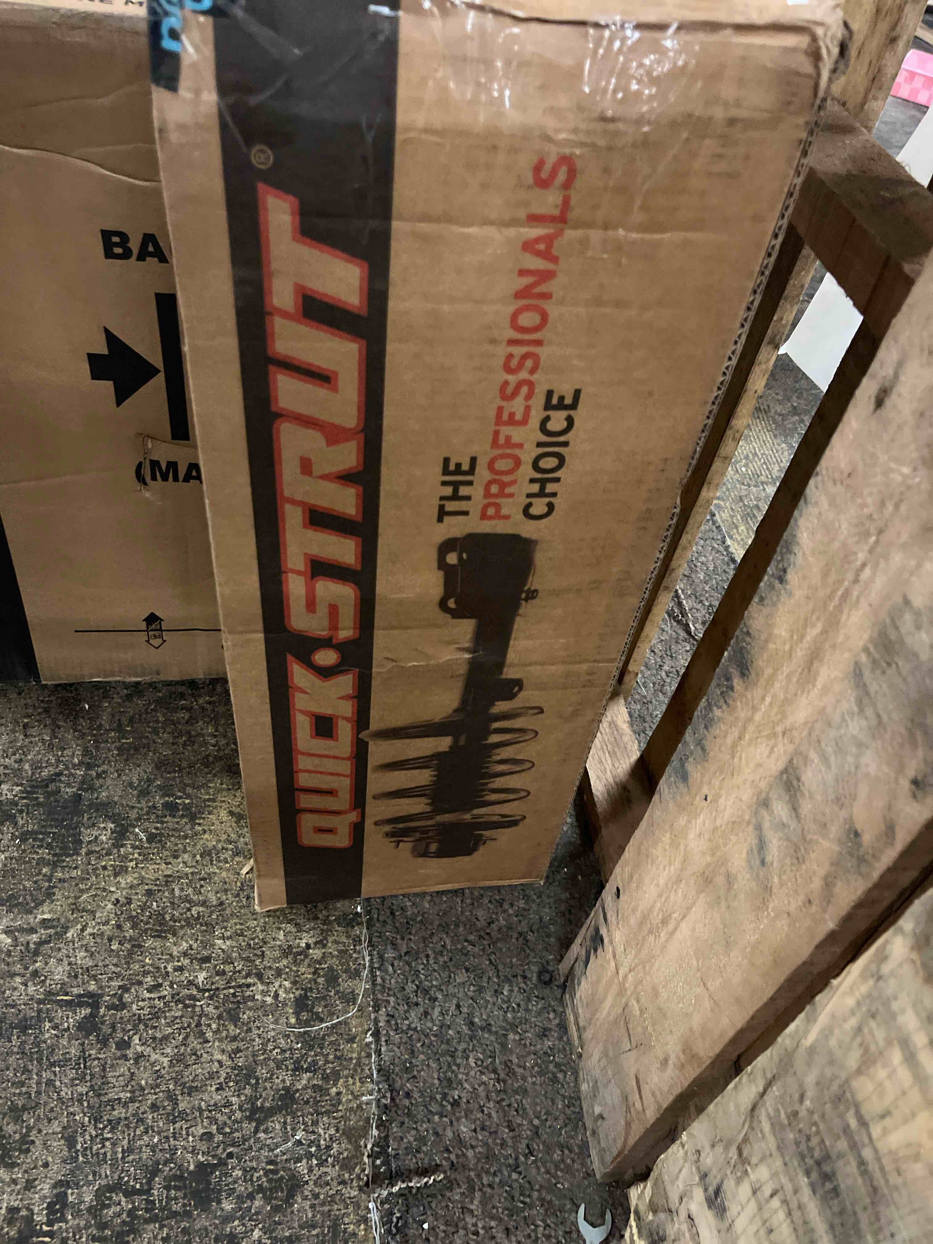 https://s3.amazonaws.com/lotting-images-prod/phillipi/GRA1888331_1755646132008.jpeg