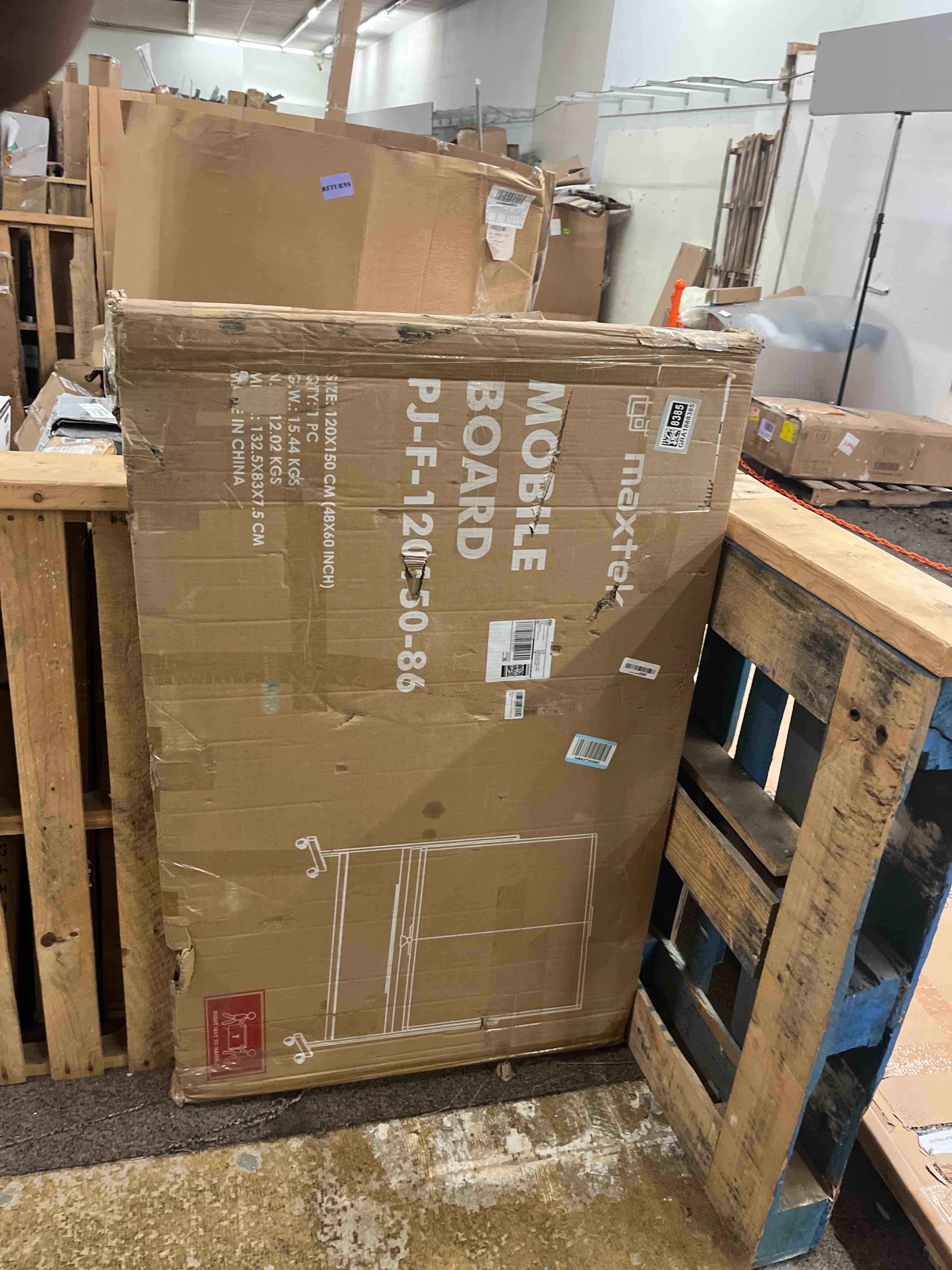 https://s3.amazonaws.com/lotting-images-prod/phillipi/GRA1888385_1755823990637.jpeg