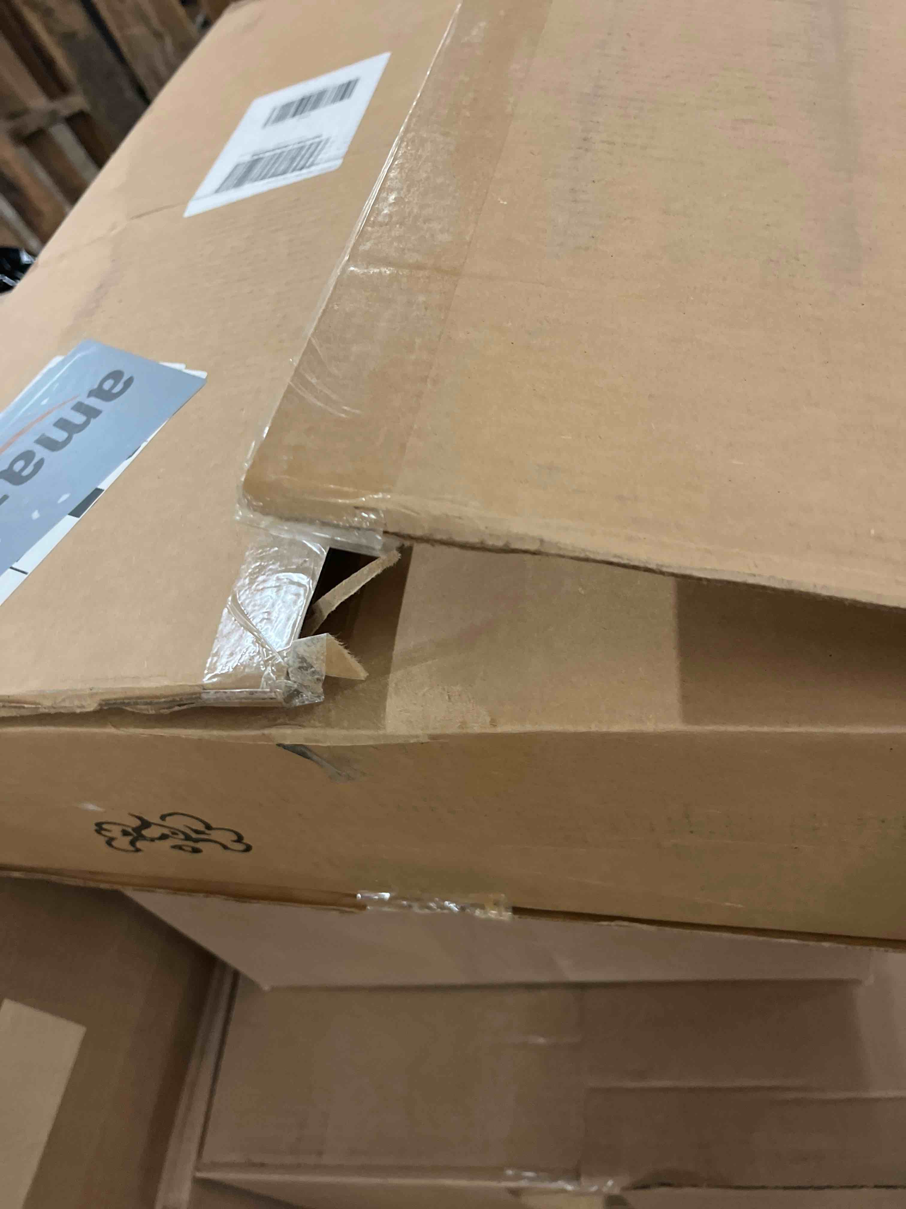 https://s3.amazonaws.com/lotting-images-prod/phillipi/GRA1888469_1755817159838.jpeg